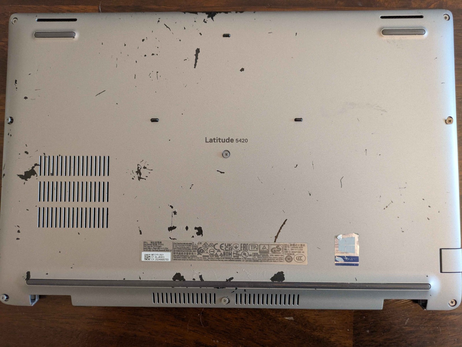 Dell Latitude 5420 14″ Intel i5-1145G7 14″ NO DISPLAY NO RAM NO SSD NO BATT