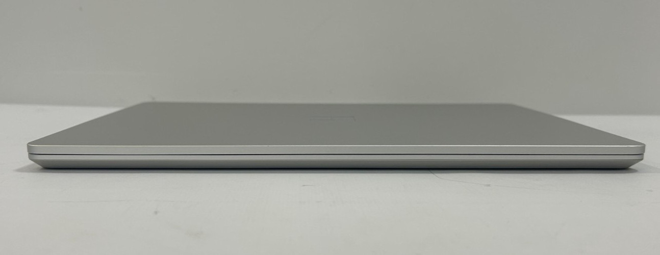 Microsoft Surface Laptop Go 1943 12.4” i5-1035G1 4GB/64GBSSD BatteryNotInstalled