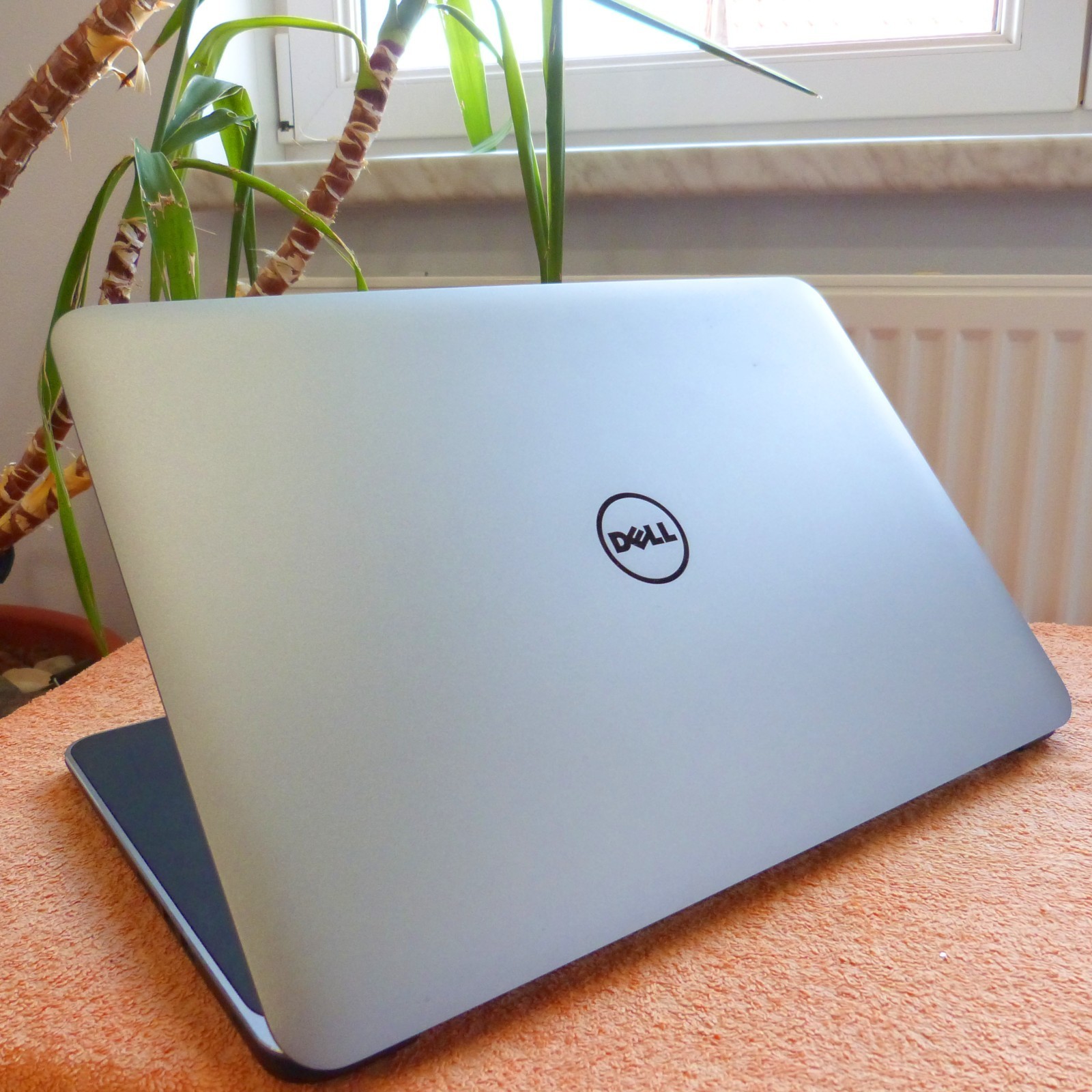 Dell XPS 15 9530 Carbon Fiber Magnesium 15-inch 4K Ultra | 1TB SSD |…