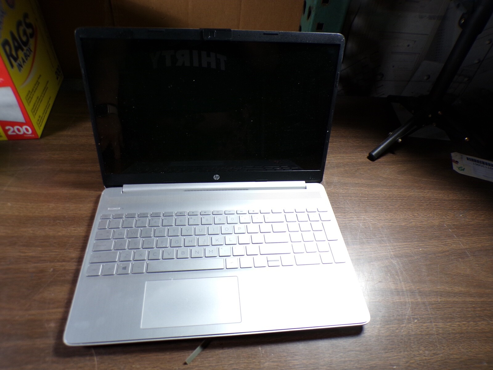 HP LAPTOP I5-EFOXXX AMD RYZEN 53500U 8GB RAM