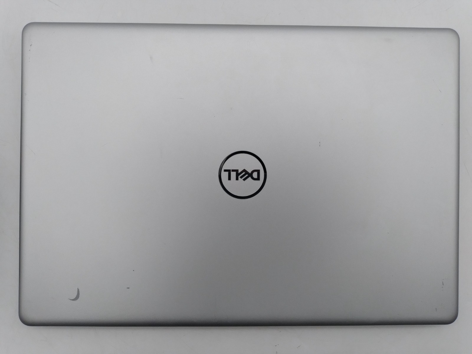 Dell Inspiron 5593 Intel Core i7-1065g7 @ 1.3 GHz 8GB RAM 256GB SSD Win11Home