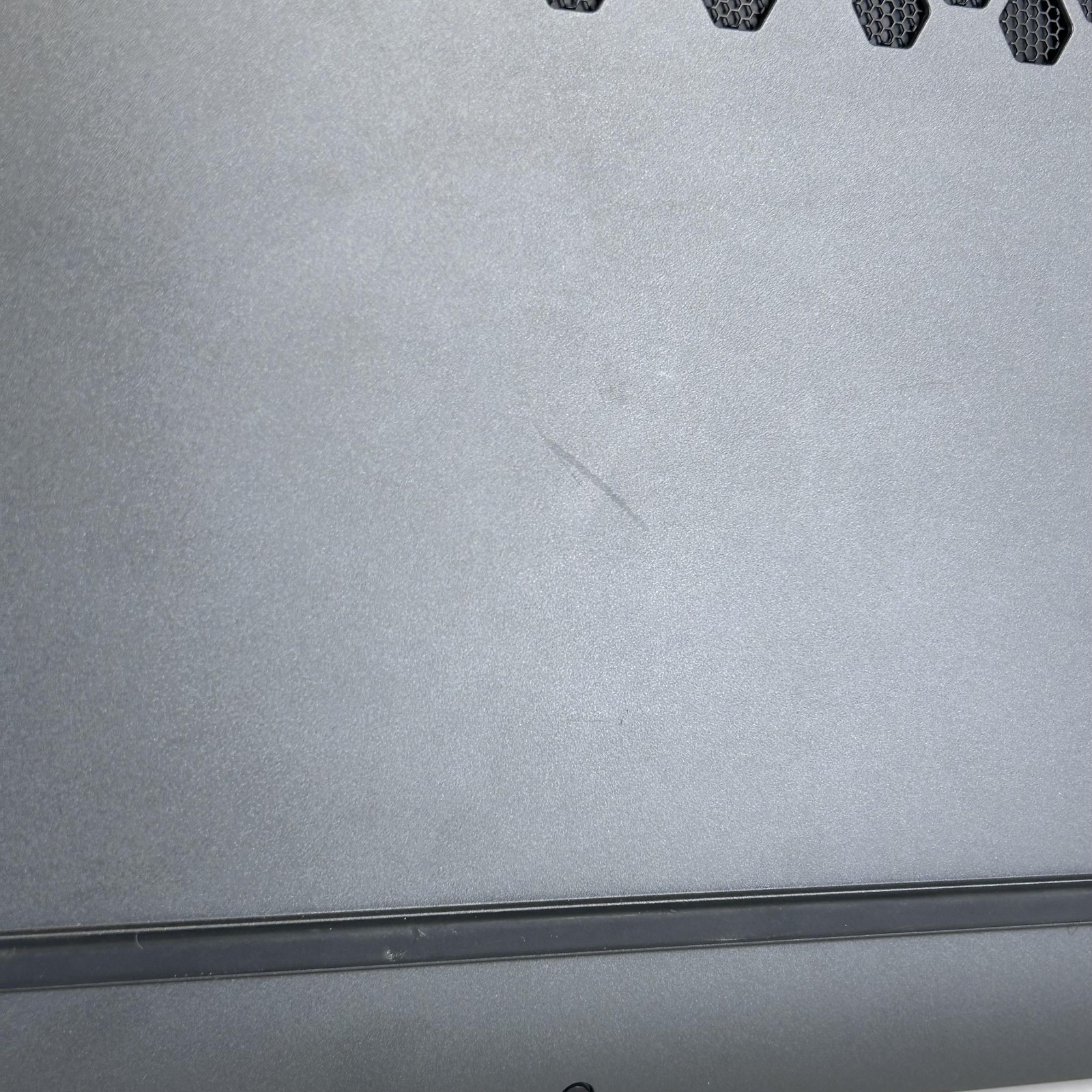 Dell Alienware m15 R7 240Hz 2K i7-12700H 16GB 1TB SSD RTX 3070 Ti WHITE SPOTS