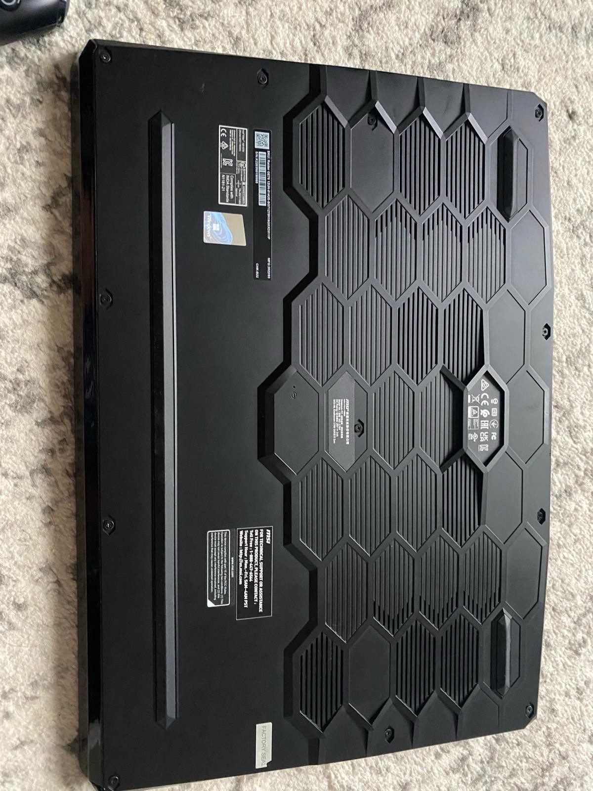 Gaming Laptop – MSI Raider GE76
