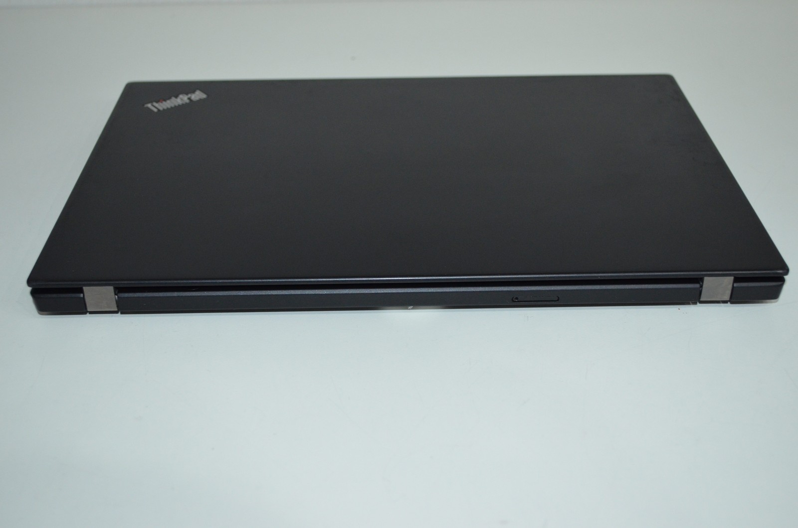 Lenovo ThinkPad X280 – Intel Core i3-8130U 2.20 GHz – 8GB RAM – No HDD