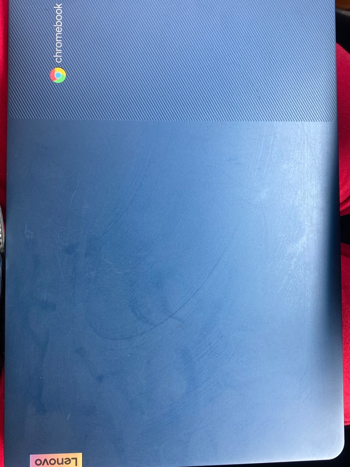 Lenovo Chromebook IP Slim 3 14M868 14″ Kompanio 520 2.0GHz 8GB RAM 128GB