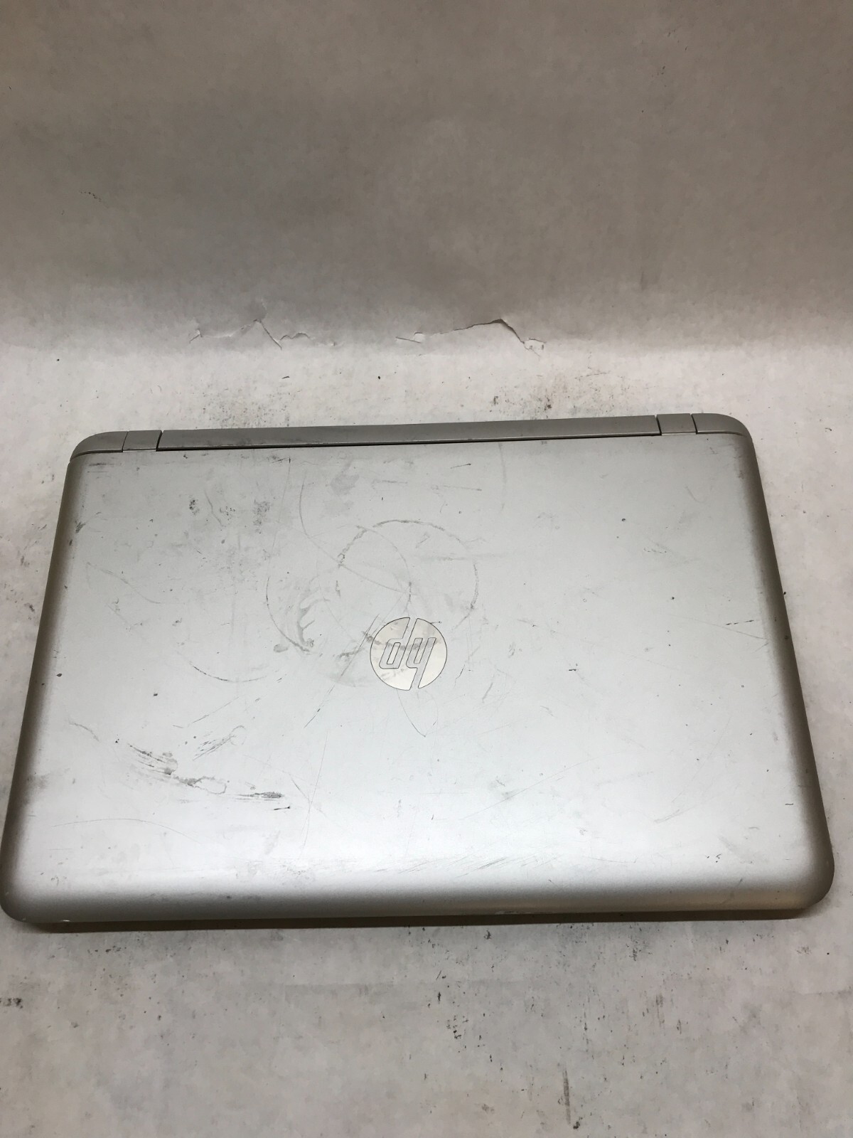 HP Pavilion 17-g129cy 17″ Laptop AMD A6-6310 2GB RAM NO HDD NO OS For Parts – DW