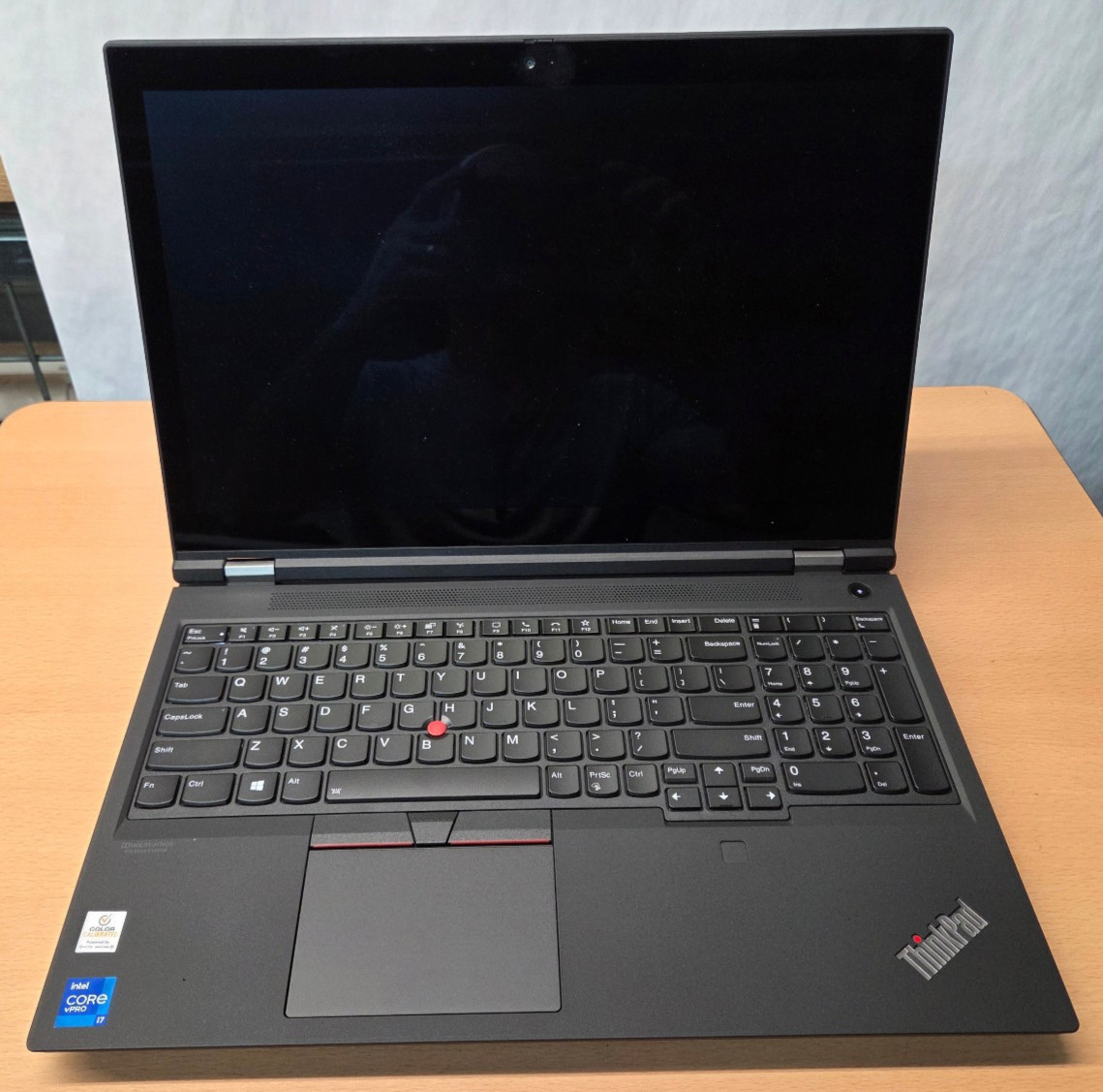Lenovo ThinkPad P15 Gen2 I7-11850H vPro 64GRAM 512GSSD WIN11P 15.6 OLED RTXA3000