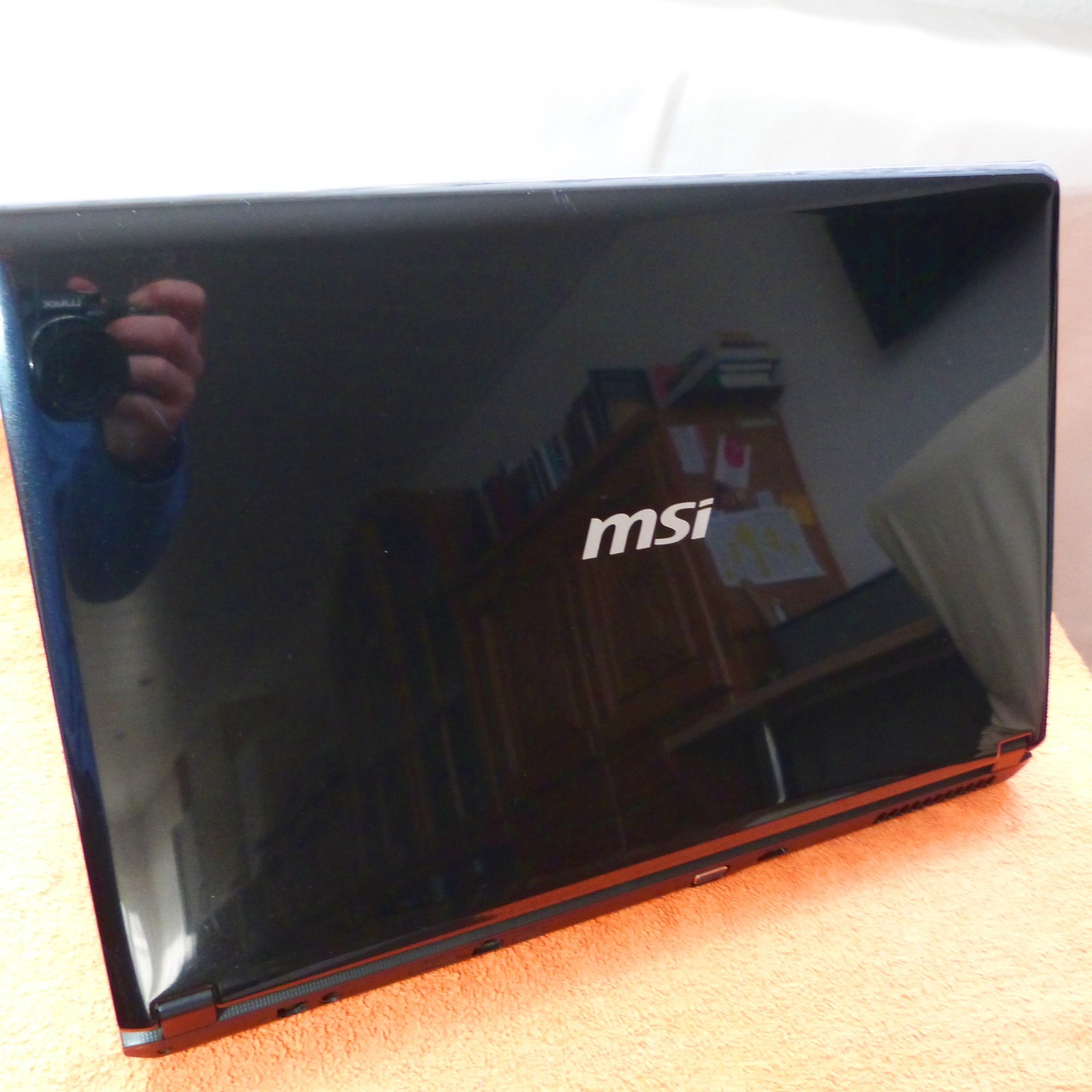 MSI CR700 Multimedia 17″ I SRS SOUND I SSD Windows 10 l GeForce HDMI DVDRW
