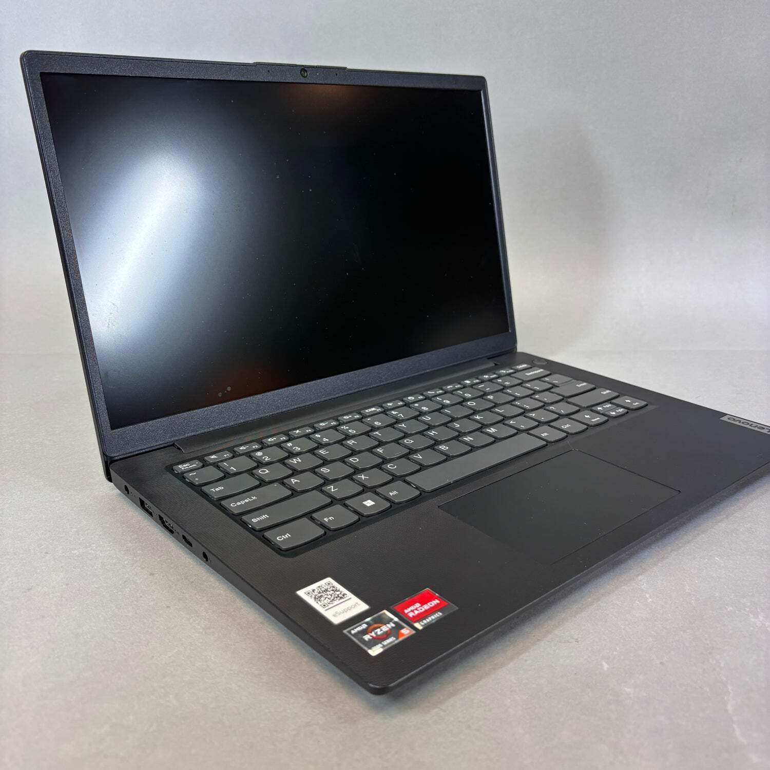 Lenovo V14 G4 AMN PF9XXB360013 14″ Ryzen 5 7520U 2.8GHz 8GB RAM 256GB SSD