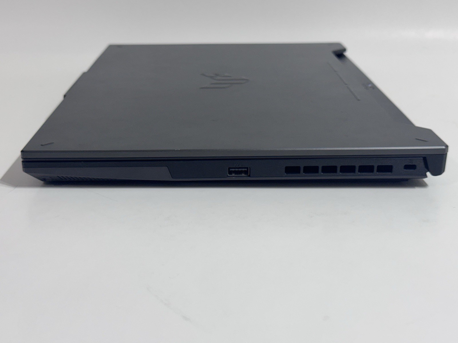 Asus TUF A15 FA507 15.6″ Ryzen 7 7735HS 16GB RAM 1TB SSD GeForce RTX 4060