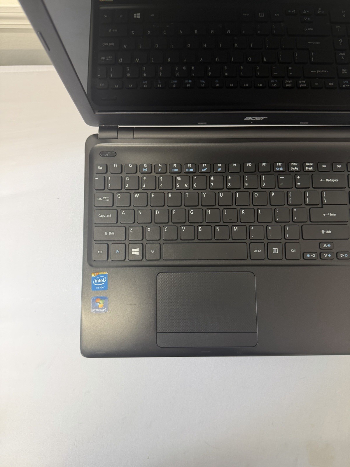 Acer Aspire E1-532-2616 Laptop – Intel Celeron 2957U – Read Des
