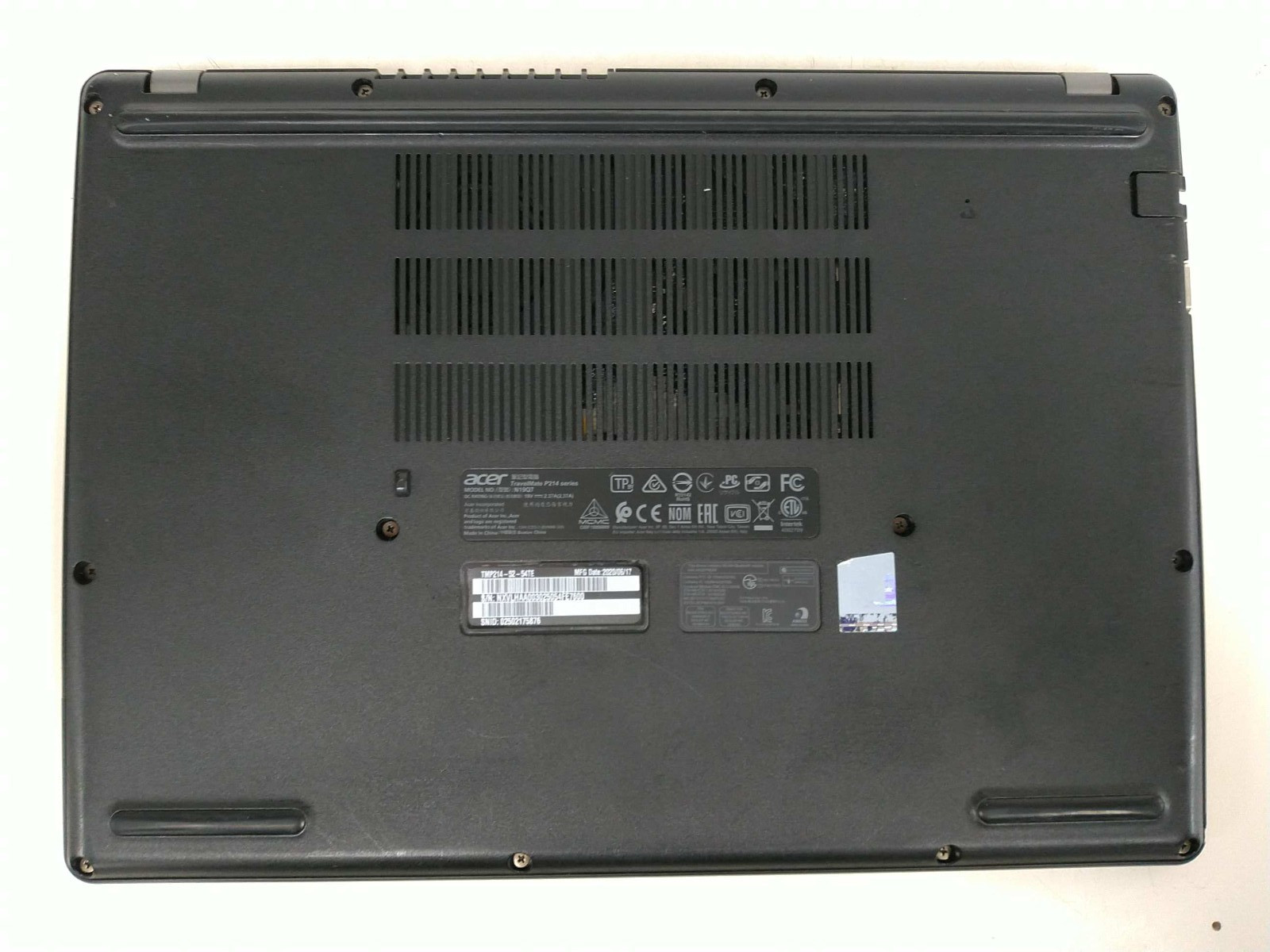 Acer travelmate P214-52 i5-10210 1.6ghz 8gb ram 256gb SSD NXVLHAA003025054FE7600