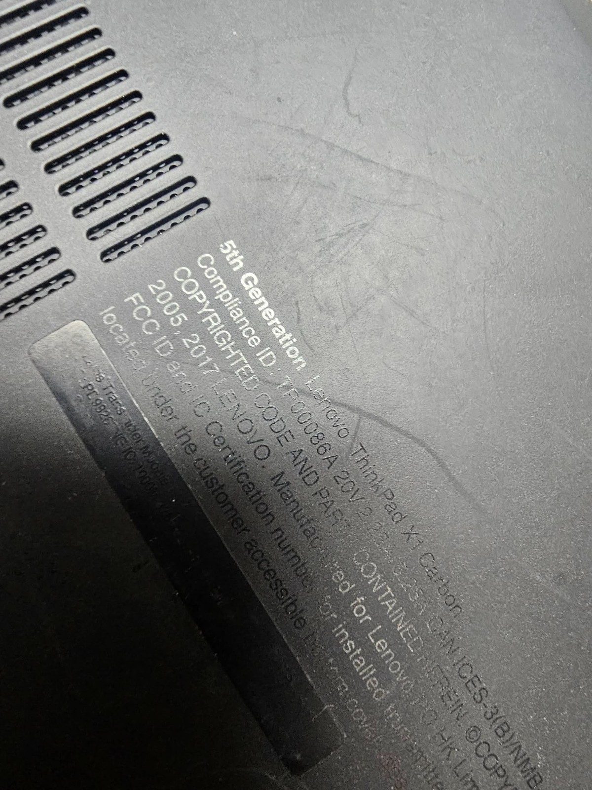 Lenovo 5th Gen X1 Carbon | Intel i5-7300U | 16GB RAM | Powers & Posts Special