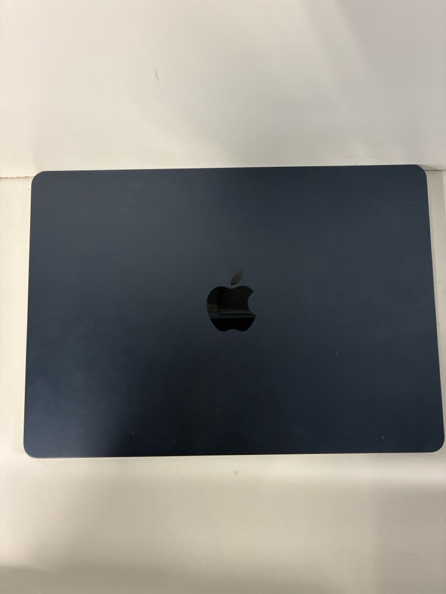 APPLE MACBOOK AIR A2681 (P18029585)
