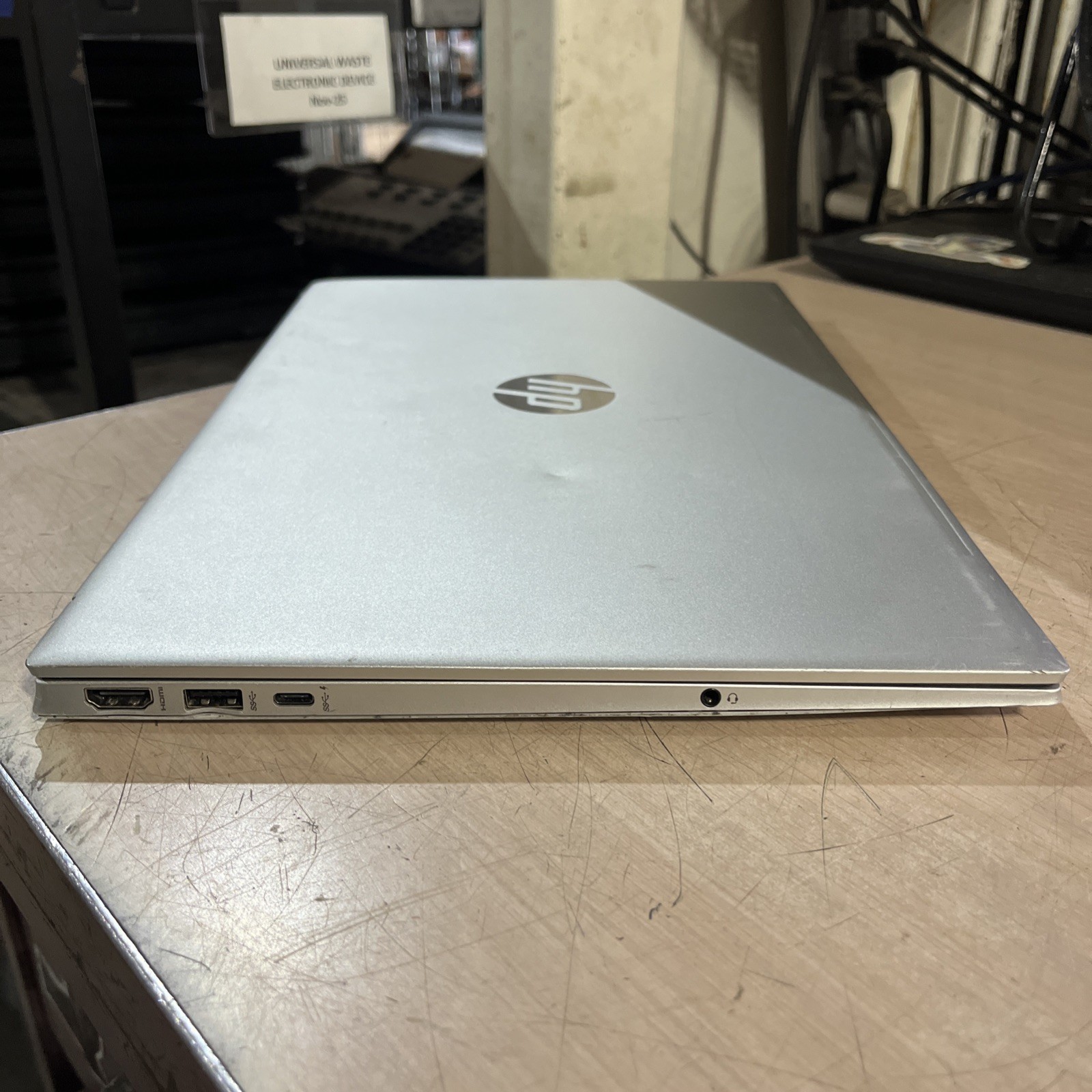 HP PAVILION 15-EG1053CL INTEL CORE I5 8GB RAM NO HD