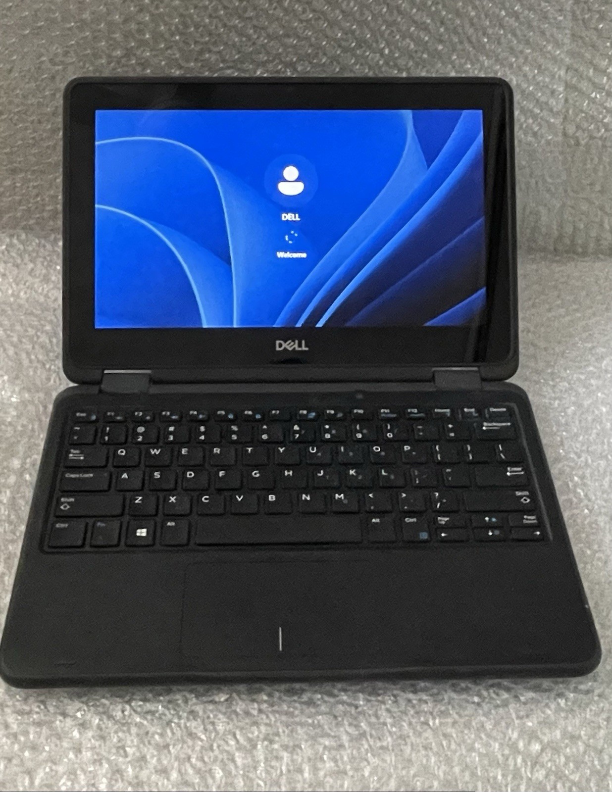 DELL Latitude 3190 Laptop 2in1 11.6″ Intel N5030 8GB RAM 256 GB SSD HDMI Windows