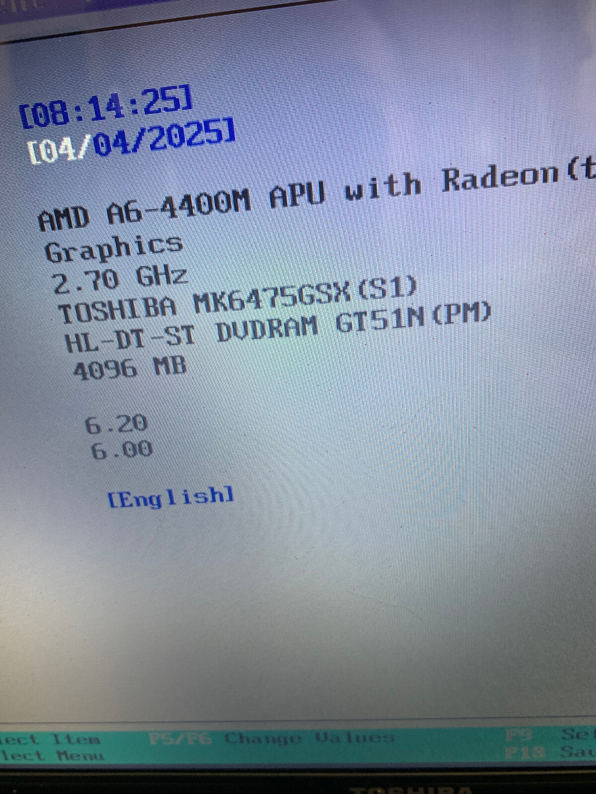 Toshiba Satellite Laptop C855-S5194 Intel Core i3-2.5 GHz, 4GB RAM, 640 GB HDD