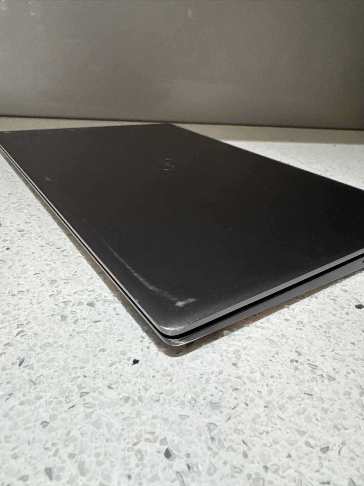 Dell Vostro 5402 Laptop 14″ Quad i5-1135G7 8GB 238GB Windows 10 Pro