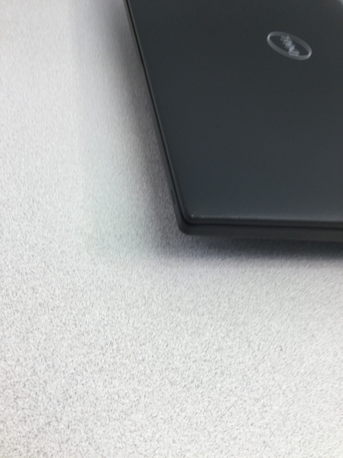 Dell Latitude 7390 13″ i7-8650u 8GB RAM 128GB SSD WINN 11 PRO