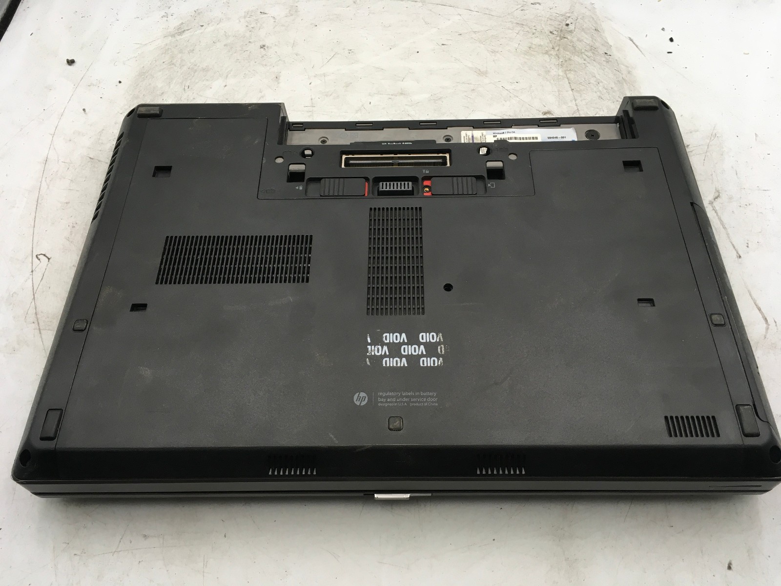 HP PROBOOK 6460B – FOR PARTS/BIOS LOCK – INTEL I5 VPRO – NO RAM – 14″ -READ -BB