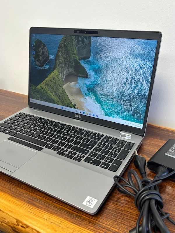 Dell Precision 3550 i7-10510U 1.8GHz 16GB RAM 512GB SSD Windows 11 Pro Laptop