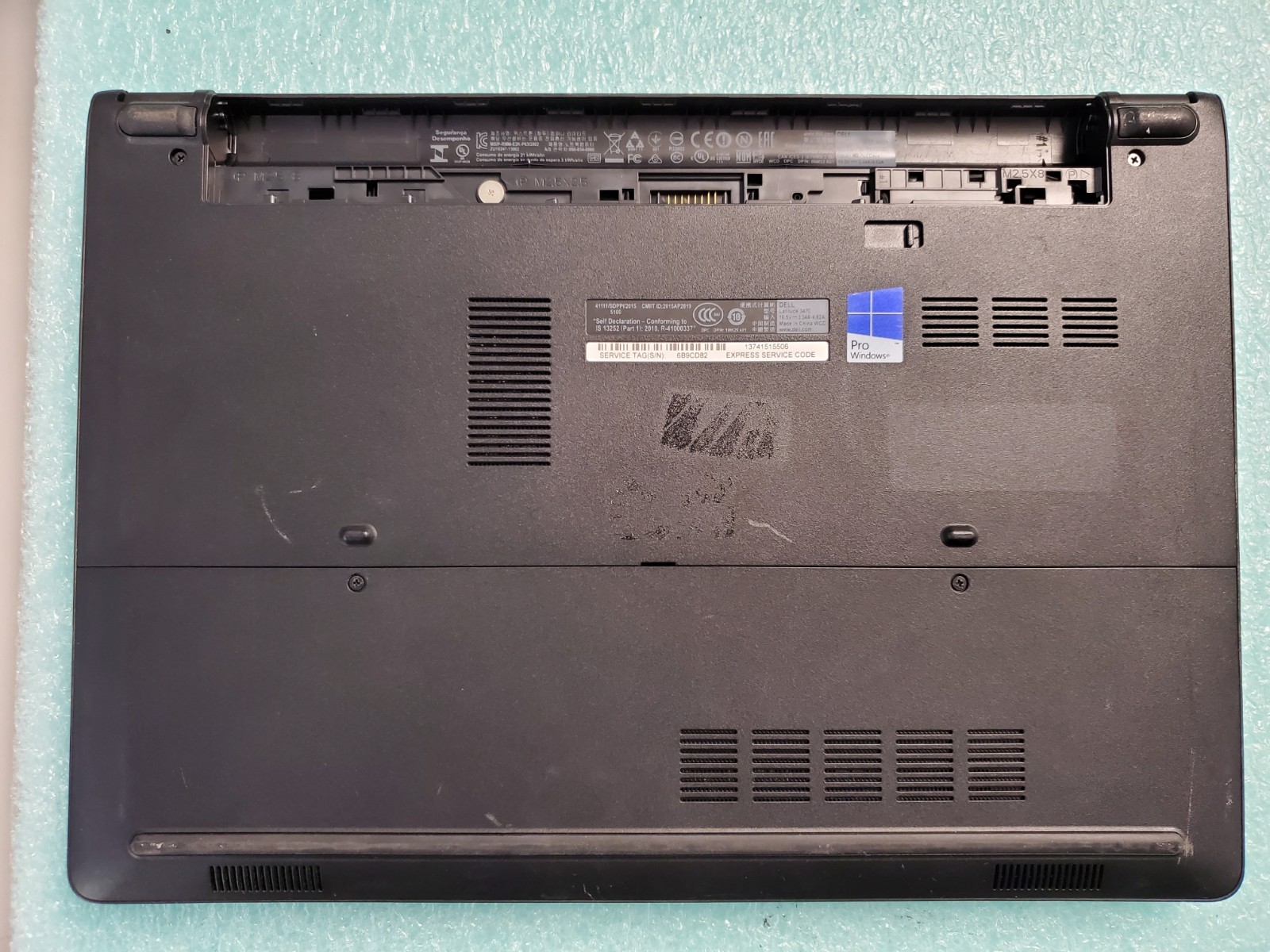 Dell Latitude 3470 i3-6100U@2.3GHz 4GB RAM No HD/OS *BIOS/No battery* | C1144*