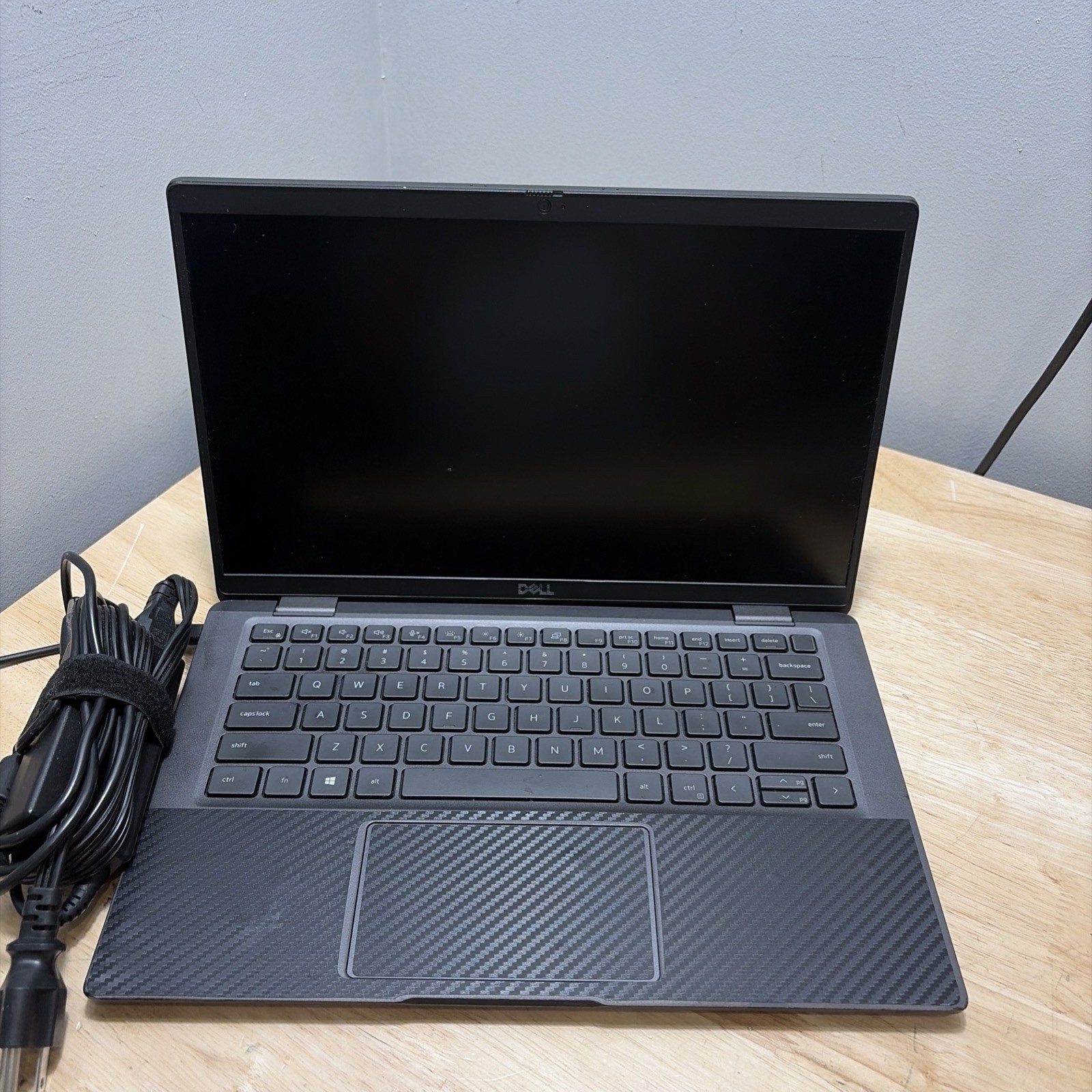 Dell Latitude 7420 14″ I7-1165G7 2.80GHZ 16GB 256GB SSD WCam W11 & Cord