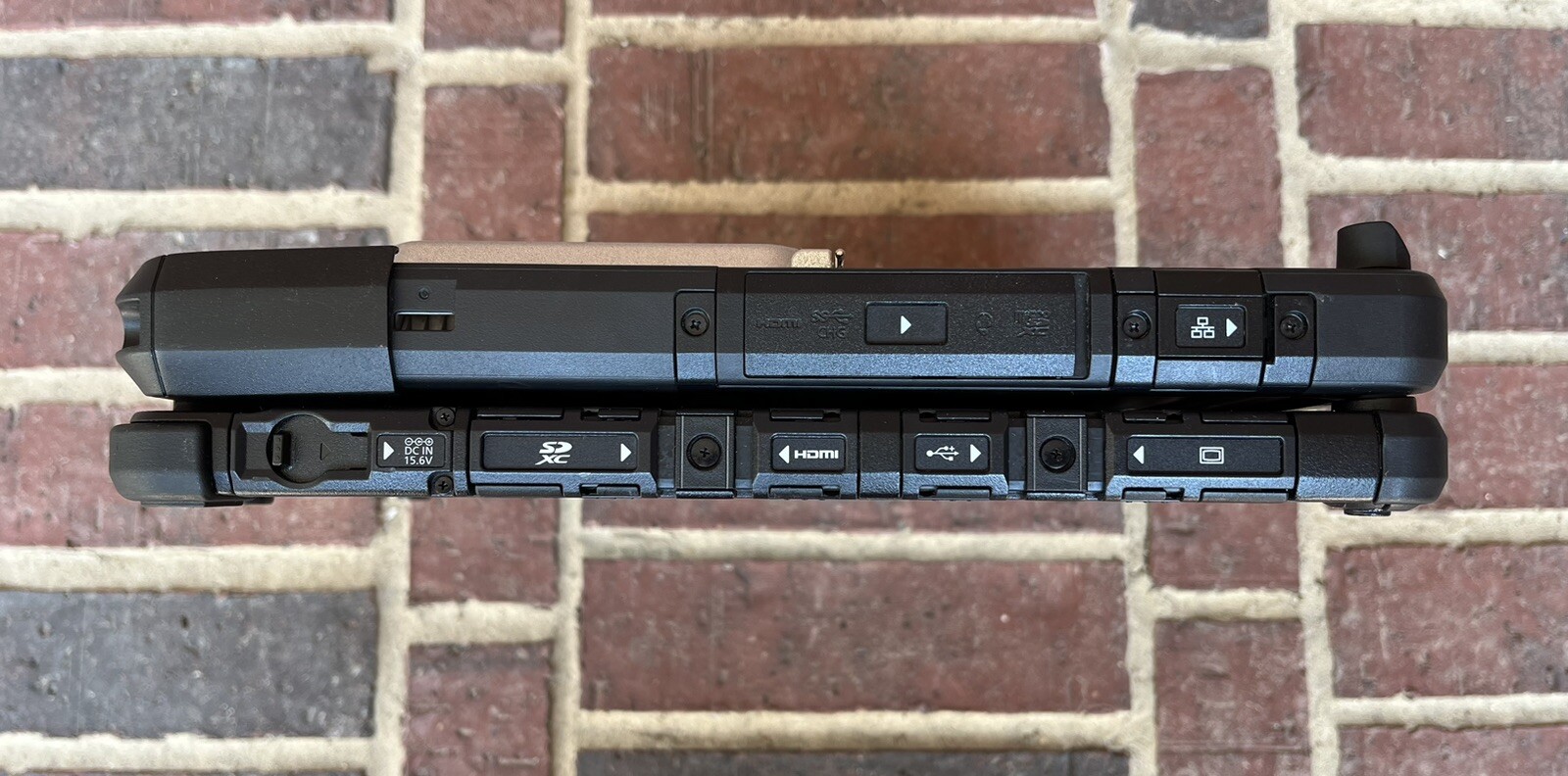 Panasonic Toughbook CF-33 2.80GHz Win 11 Core i7-7600U 16GB RAM 512GB SSD 6480Hr