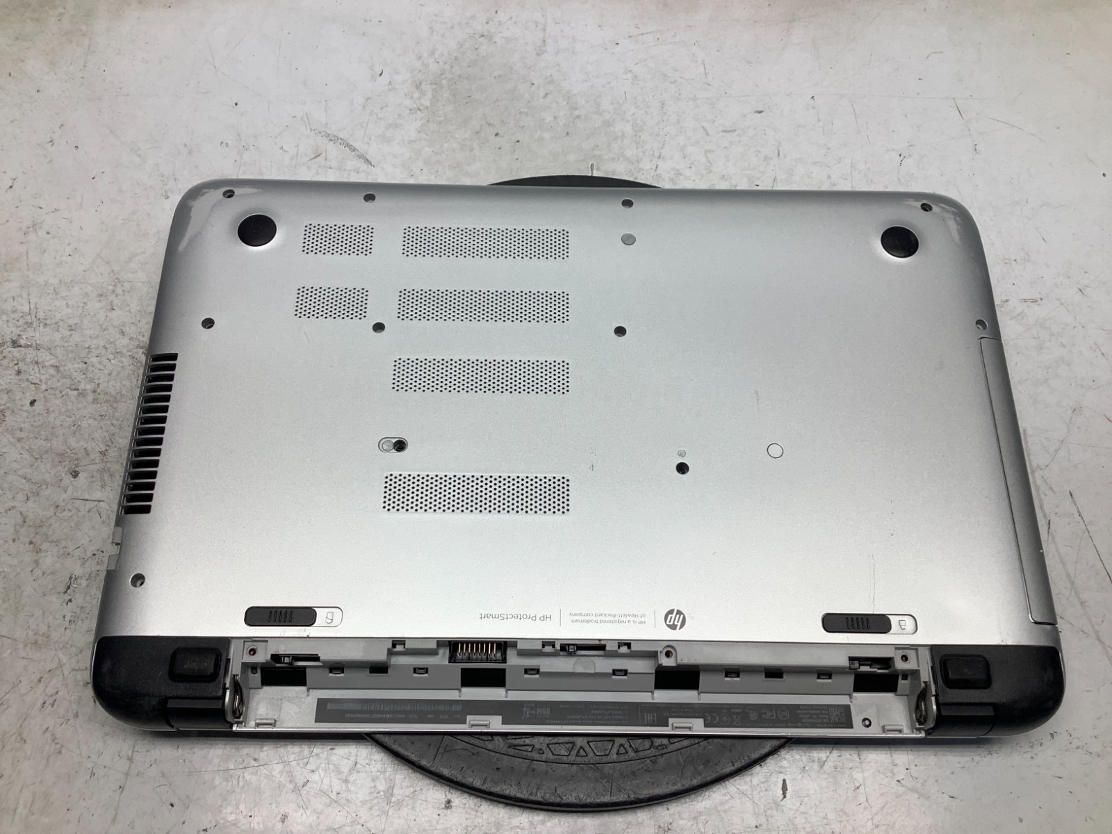 HP Pavilion 15-P043CL Intel i5-4210U 1.7GHz 12 GB NO HDD