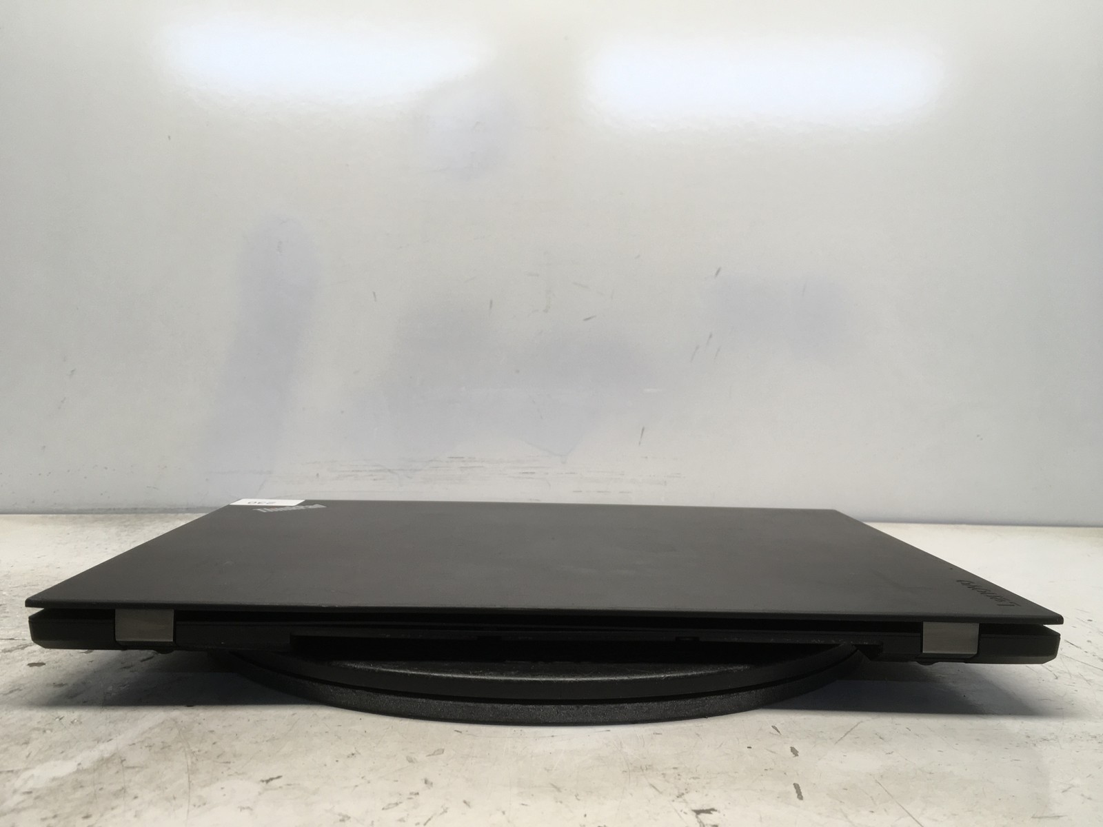 Lenovo ThinkPad T580 Intel i5 8th gen No RAM NO HDD No Batt