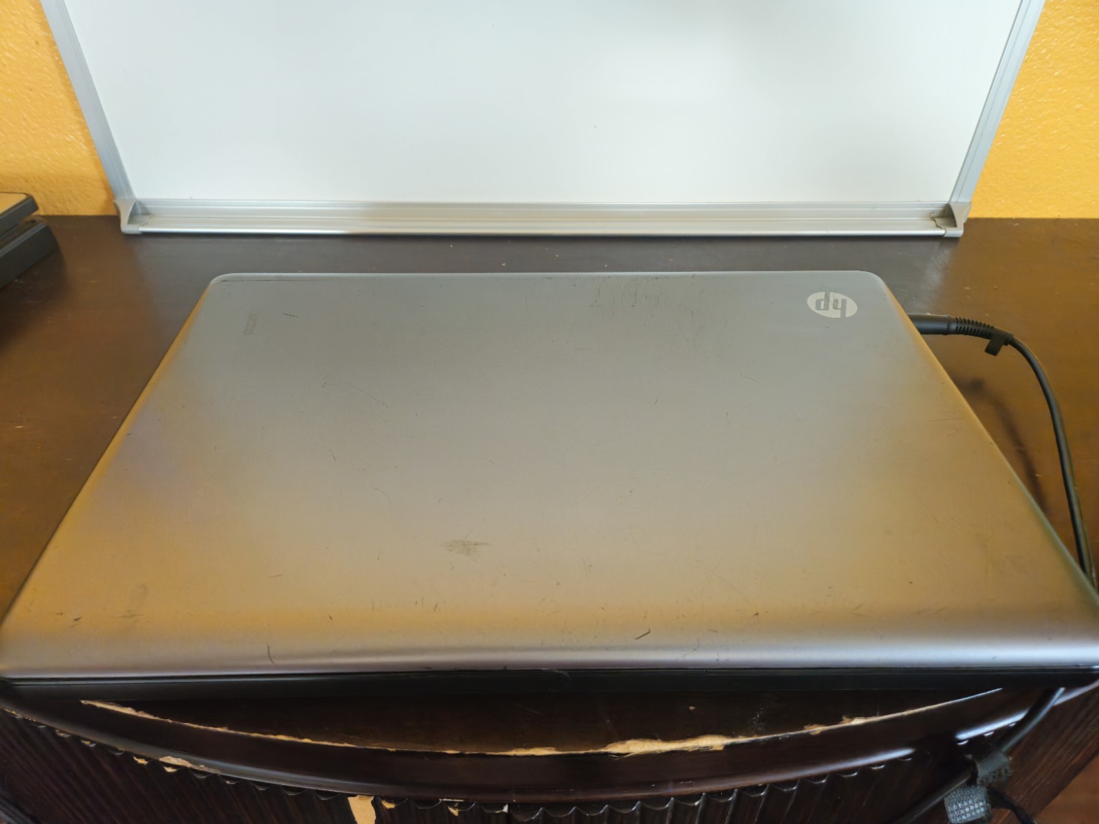 hp 2000 notebook pc | Gray In Color. Holds Charger Good.