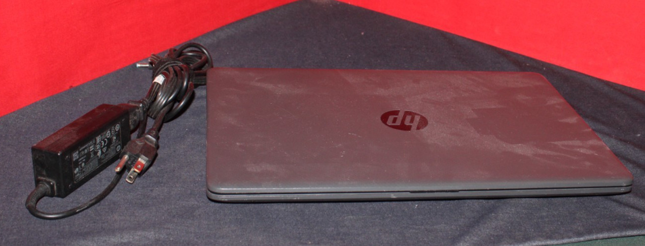 HP 255 G6 Amd A6-9225 Radeon R4 2.60GHz 15.6″ Laptop As Is No Display AO1102183