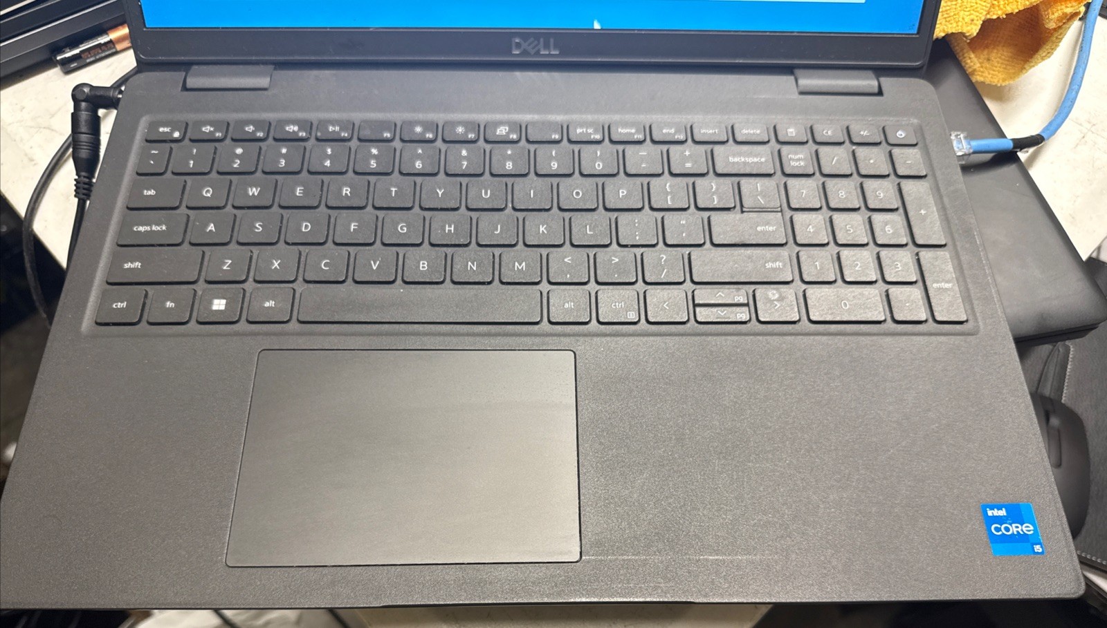 Dell Latitude 3520 i5 1135G7 2.40GHz/ 8G/256GB SSD 1920×1080 Win 11 Pro