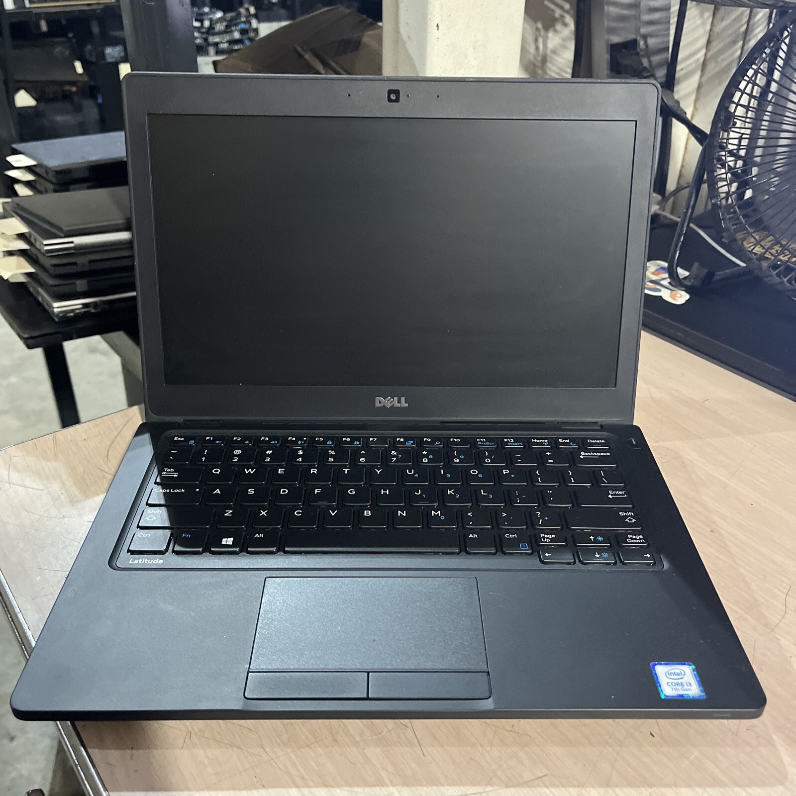 DELL LATITUDE 5280 INTEL CORE I3-7100U 2.40GHZ 8GB RAM NO HD ,.
