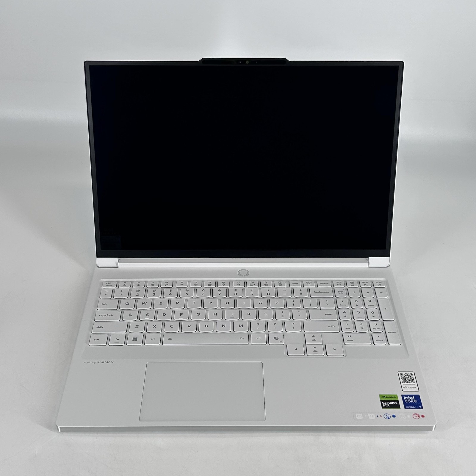 Lenovo Legion 7i Gen 10 16 165Hz QHD+ 2.4GHz Ultra 7 255HX 32GB 1TB SSD RTX 5060