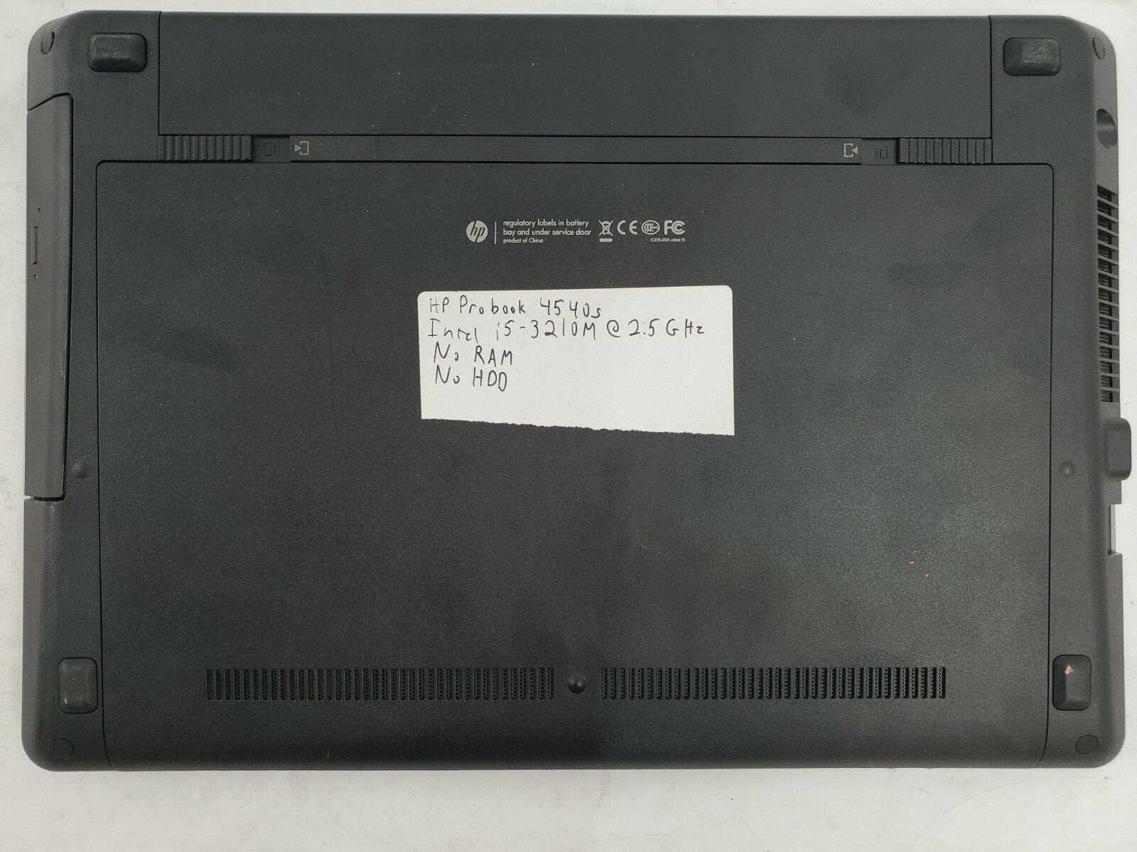 HP ProBook 4540s 15.6″ Core i5-3210M 2.50GHz No RAM No HDD