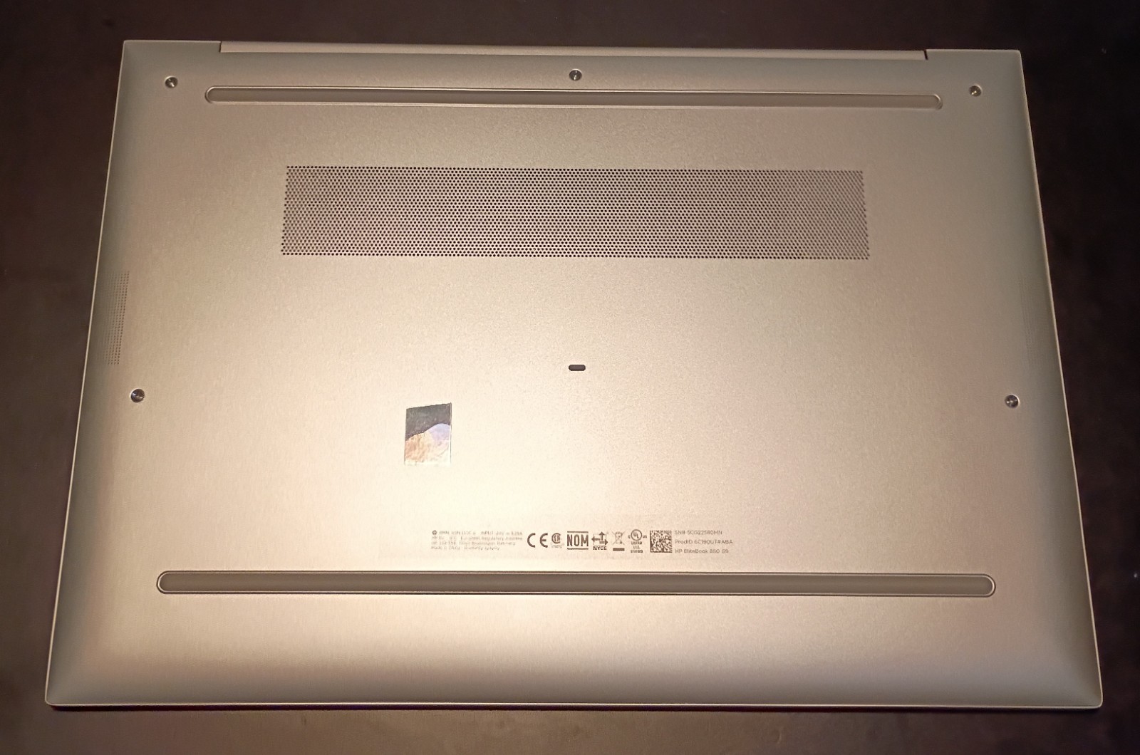 HP EliteBook 860 G9 i7-1255U @1.70GHz /16GB/NEW 512GB NVMe/Office 2007/Win 11PRO