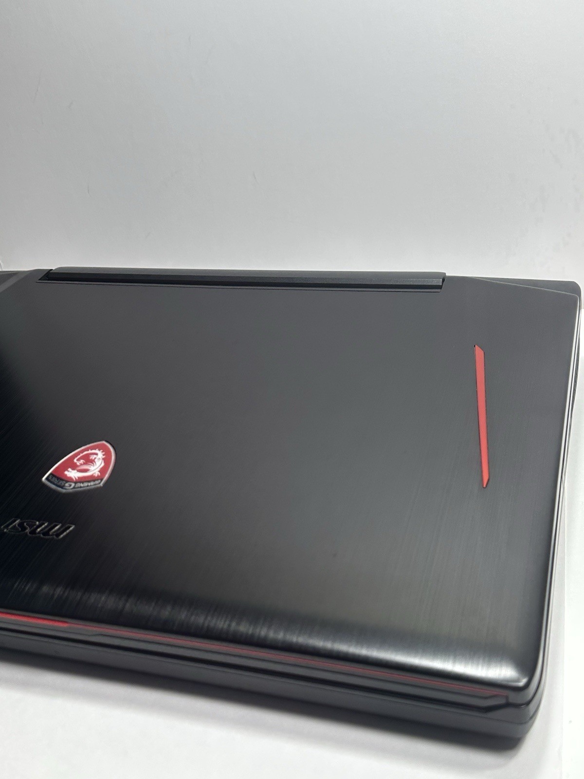 MSI GT83VR 6RE Titan SLI 18.4″ Gaming Laptop i7 64GB 512GB Dual GTX 1070