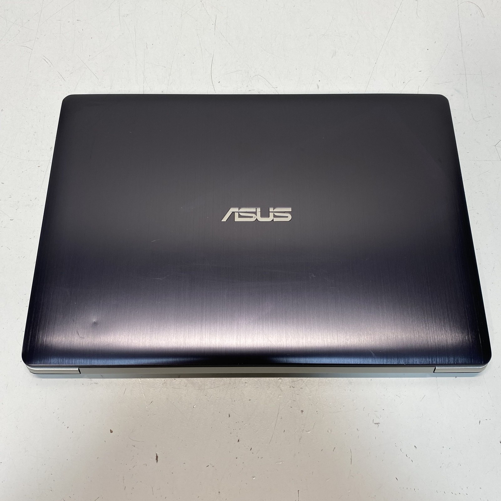 ASUS Q301L Notebook PC 13″ Intel Core i5 Processor Windows 10