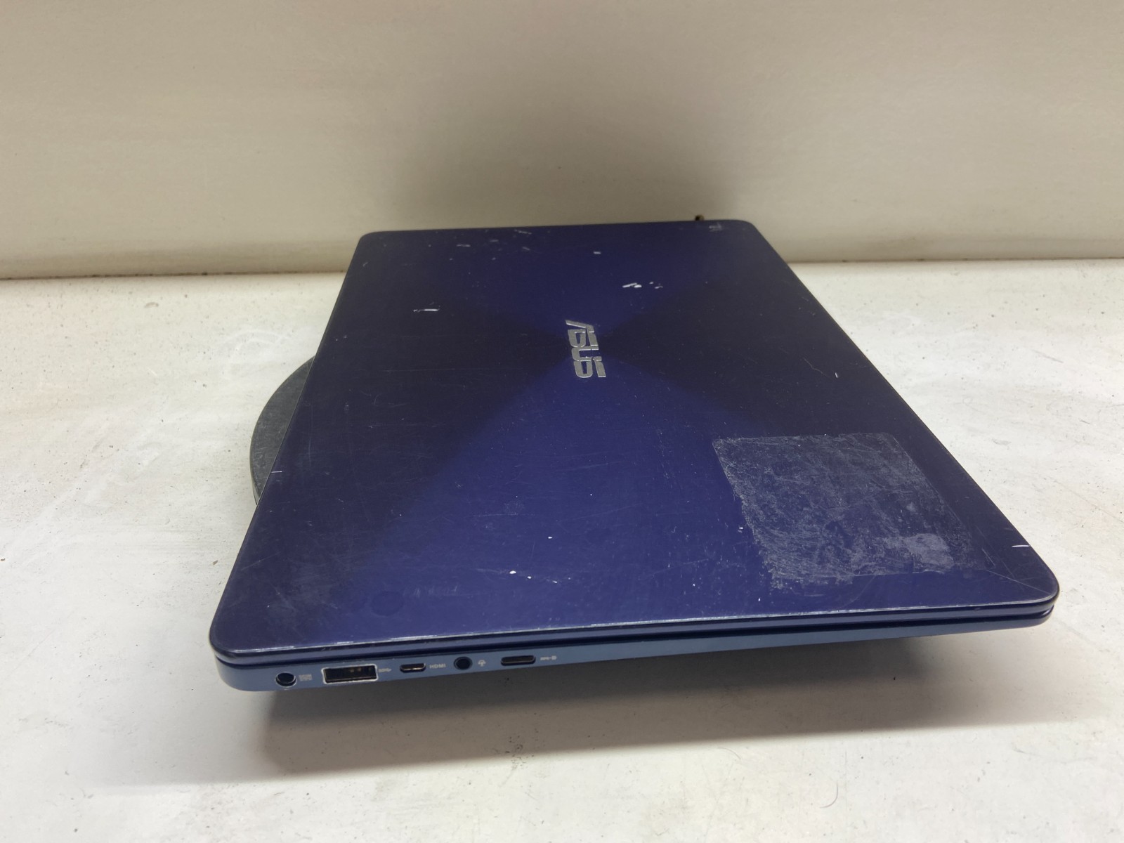 Asus Zenbook UX430U Intel Core i7-7500u 2.7GHz 8GB 256GB SSD WINDOWS 11