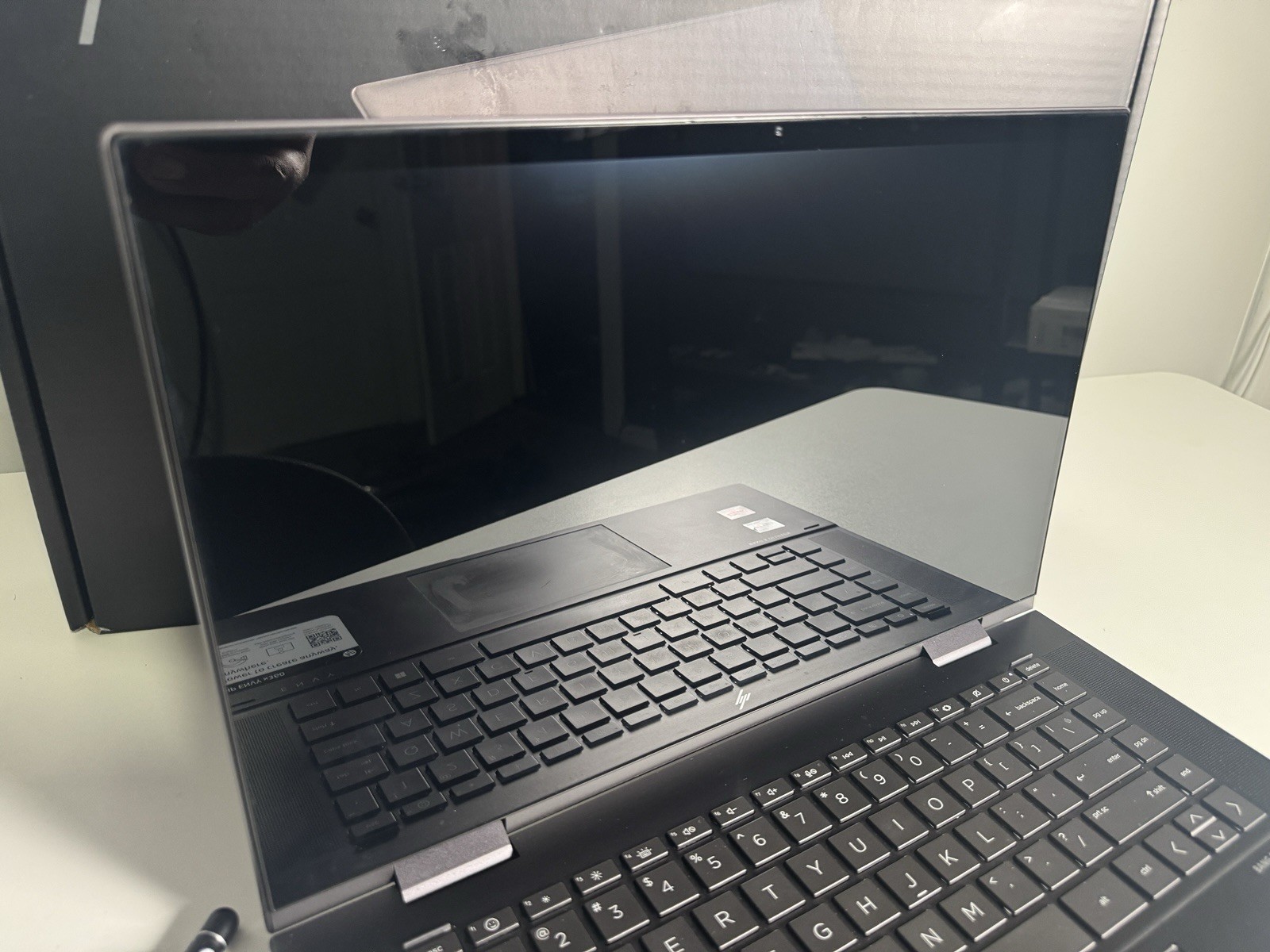 HP Envy x360 2-in-1 – 15.6 Screen AMD Ryzen 7 5825U 12GB RAM 512GB SSD Black