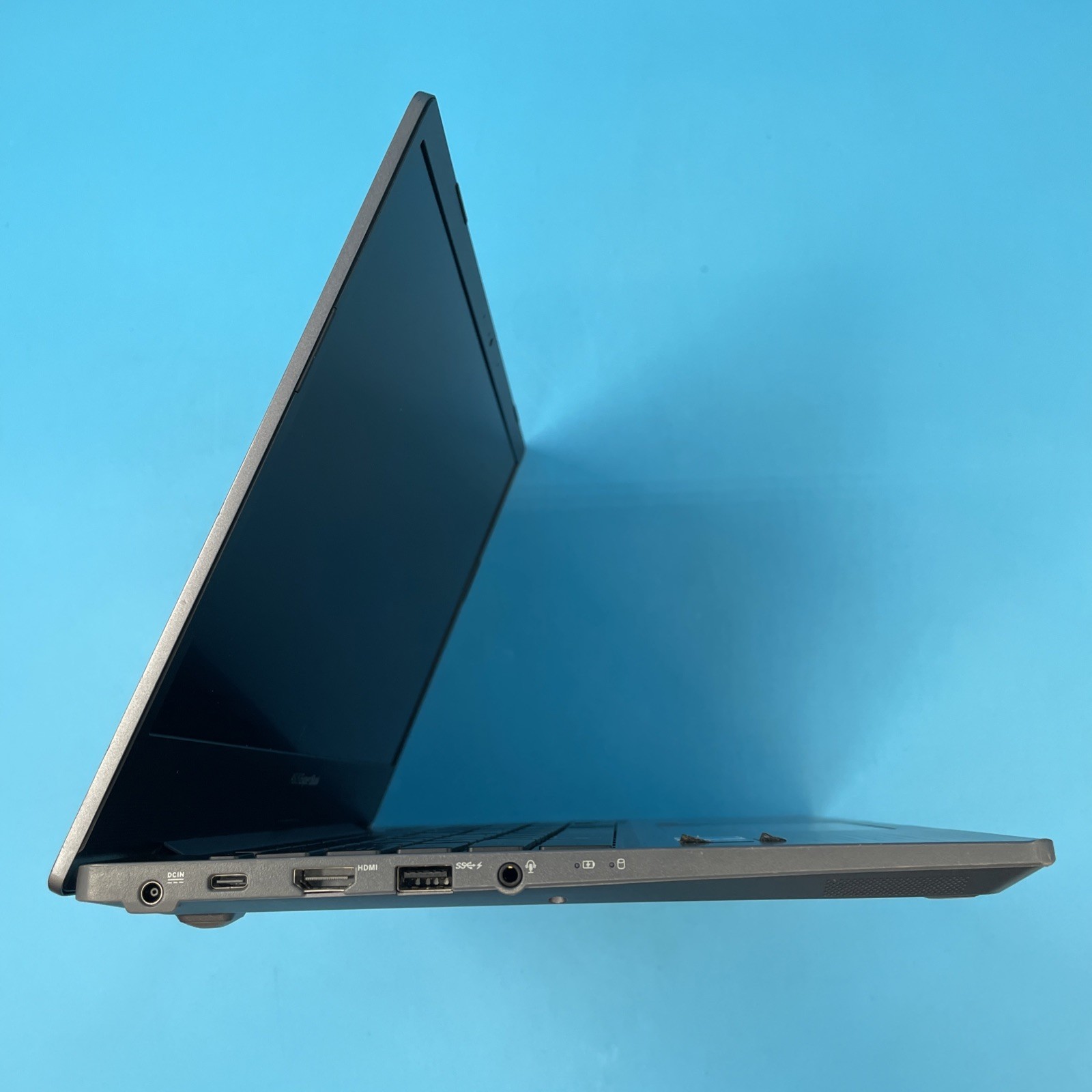 Asus Expertbook P5440FA | i5-8265U | 8GB RAM | 256GB SSD | WIN 11 PRO | 74% BATT