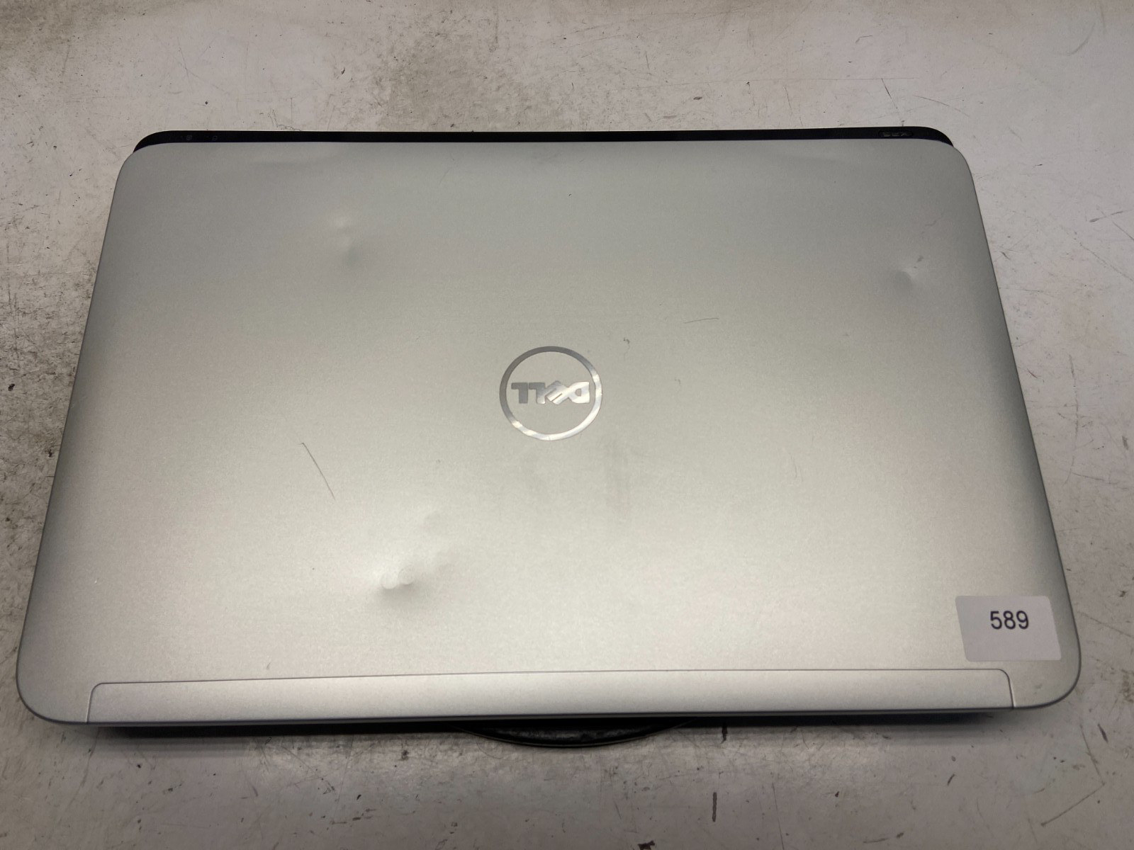 Dell XPS L702X Intel i7-2670QM 2.2GHz 8 GB NO HDD