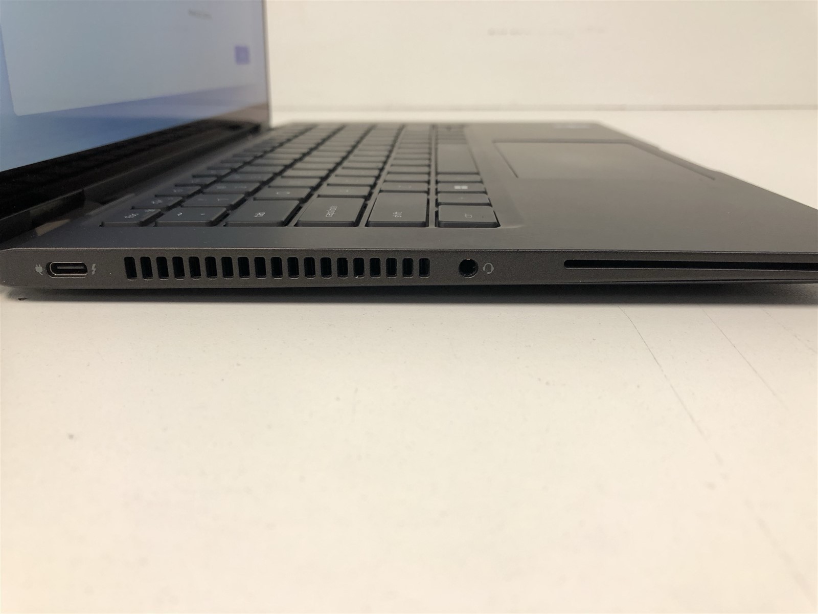 Dell Latitude 7430: Intel Core i7-1265U 1.8GHz – 16GB – 256GB (SELECT)