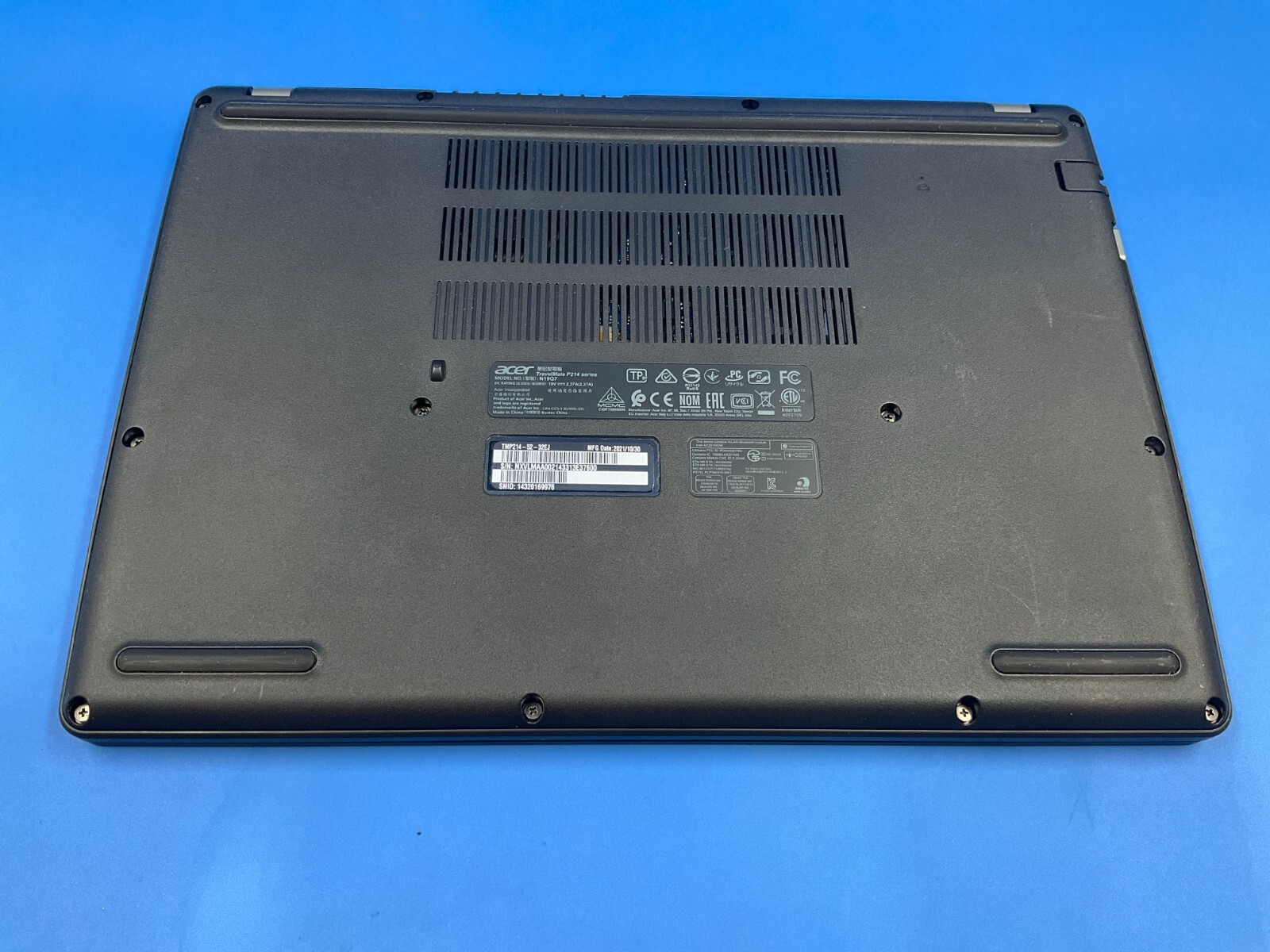 Acer TravelMate P214 i3-10110U 8GB 256GB WiFiAX 15.6F W10H NX.VLMAA.002