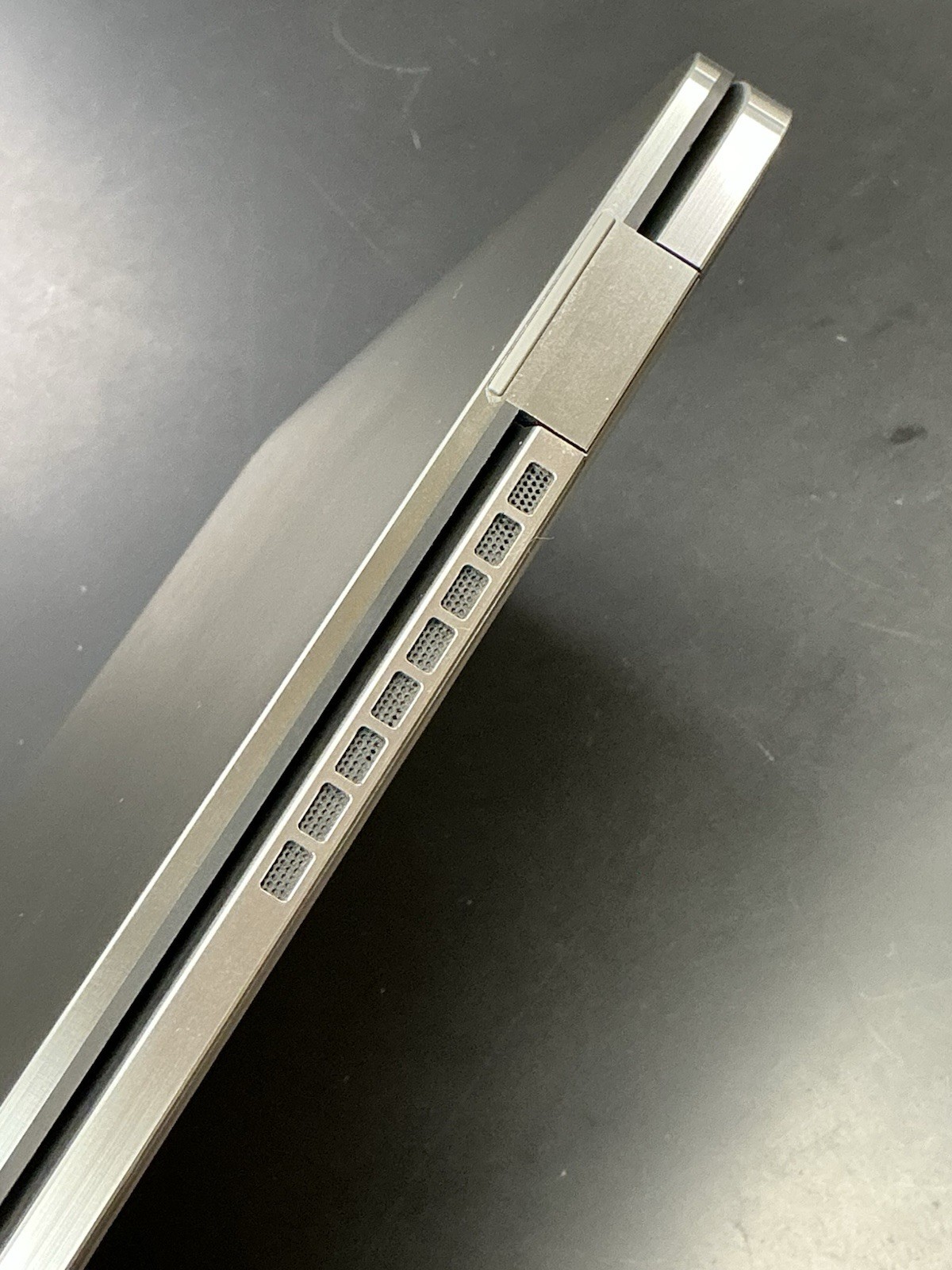 Dell Latitude 9520 15″