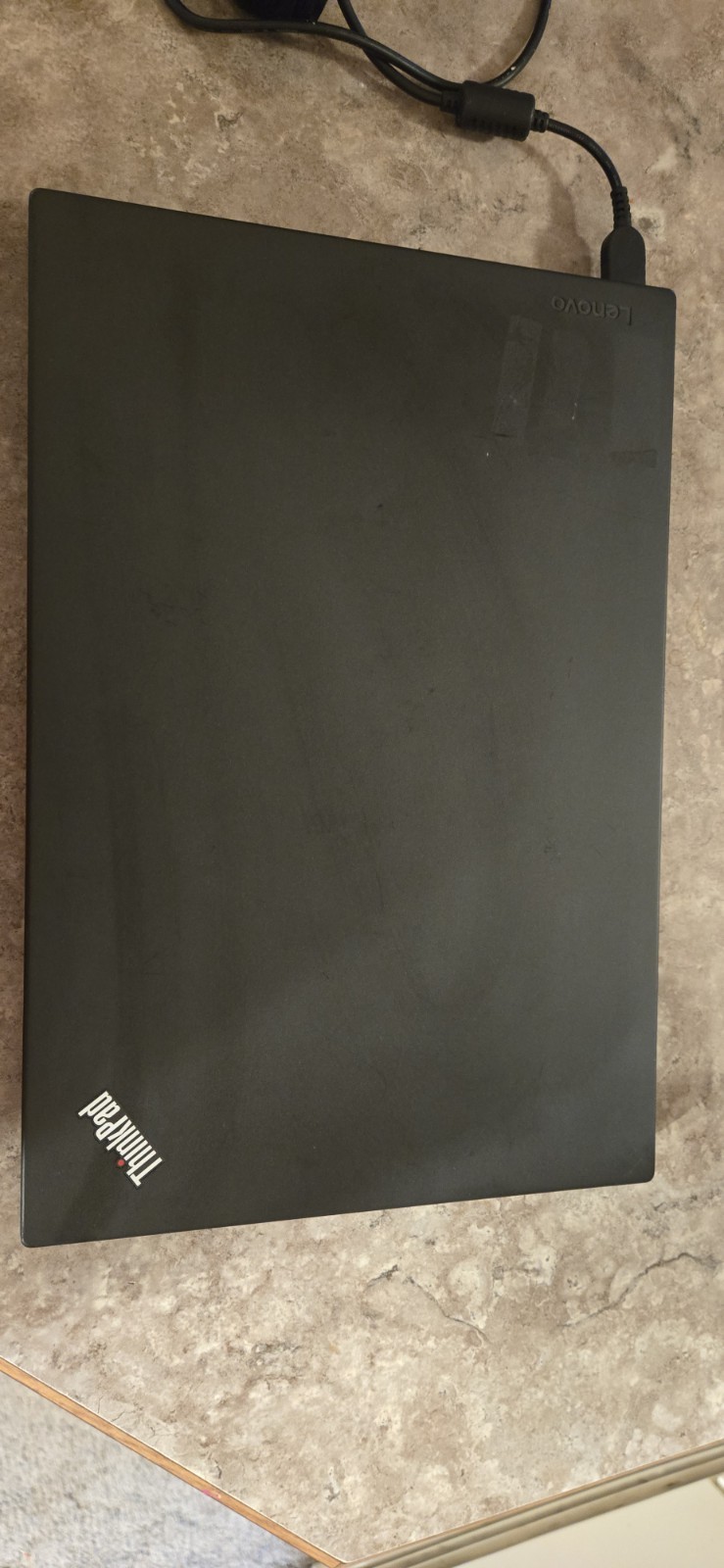 Lenovo ThinkPad T460 | i5-6300U (2.40GHz) | 8GB RAM | 250GB SSD