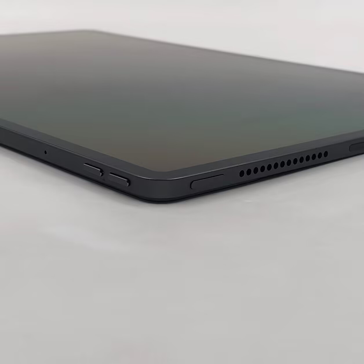 Lenovo Tab Extreme/Lenovo Legion Y900 14.5”13MP Mediatek Dimensity 9000 12300mAh