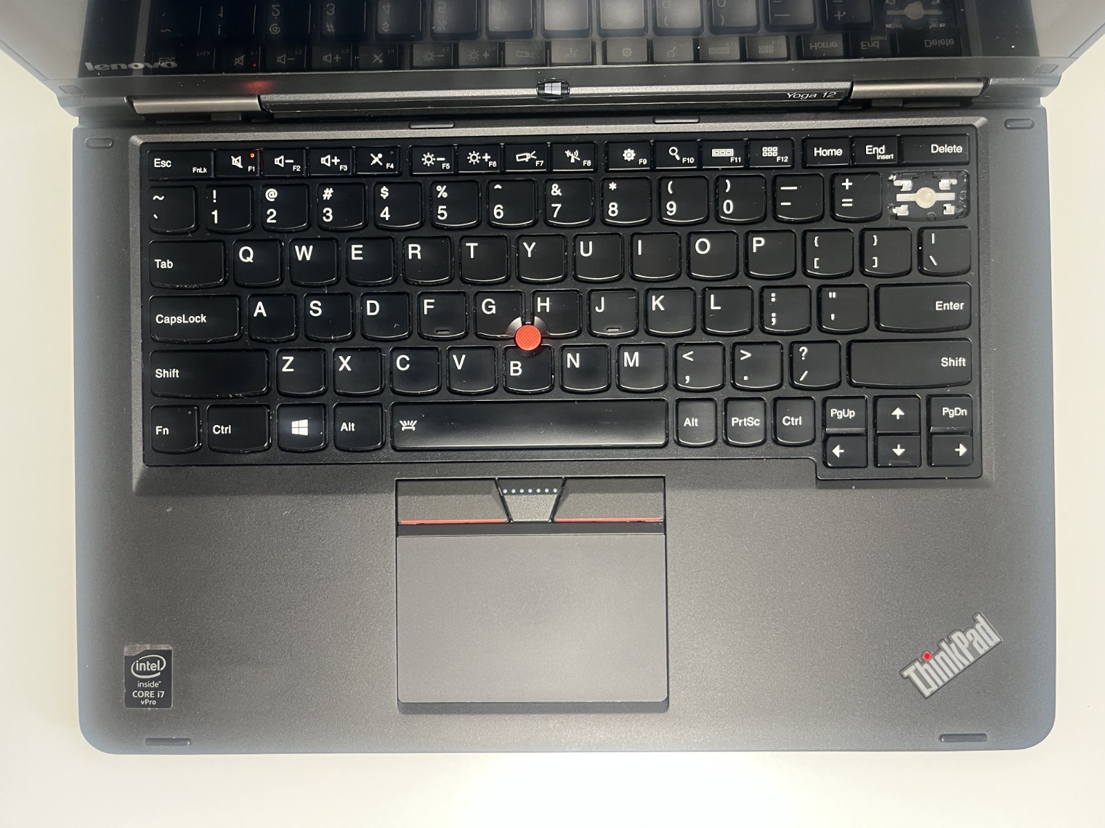 Lenovo Thinkpad Yoga 12 – Intel i7 – 8gb Ram – No HDD