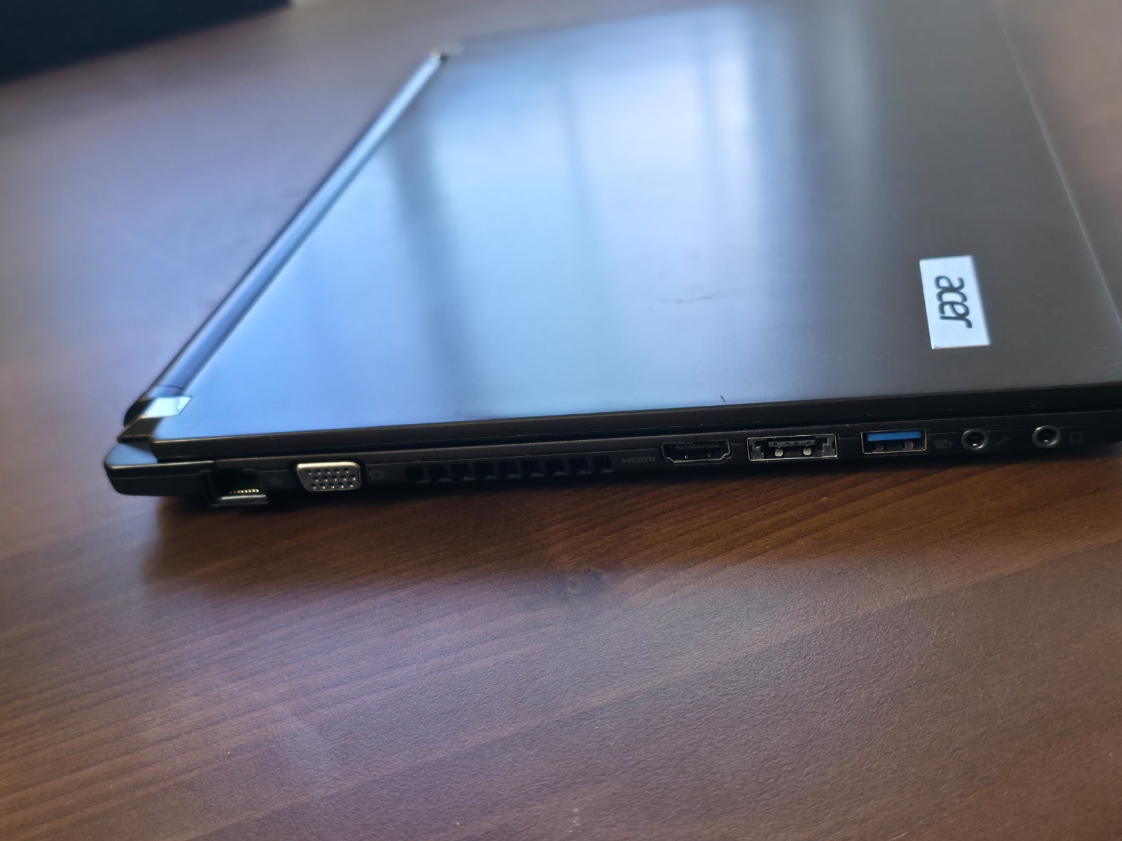 14″ ACER TRAVELMATE 8481 CORE i3-2367M 8GB 240GB SSD HDMI WIN11